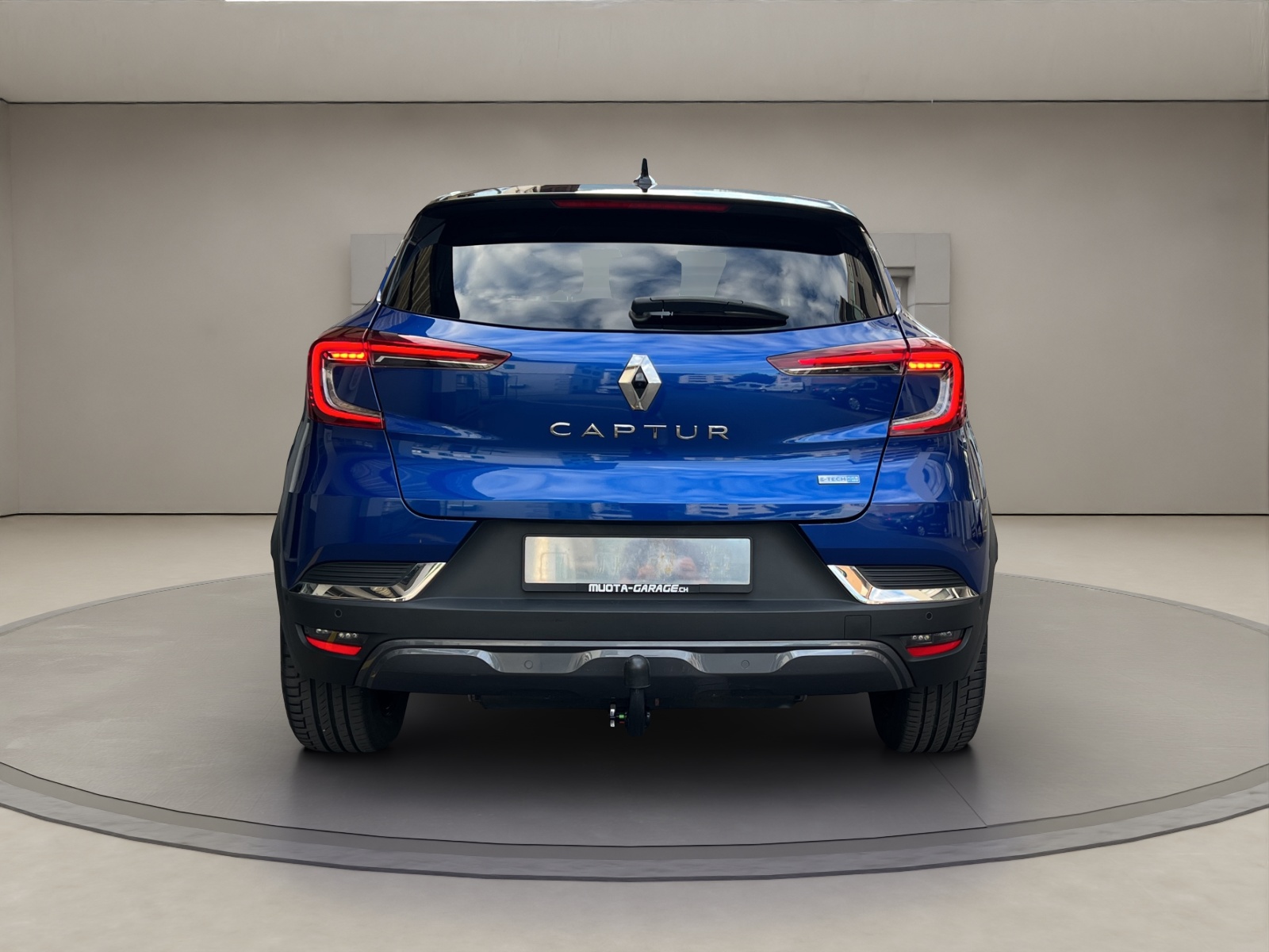 RENAULT Captur Plug-in Hybrid Initiale-image-3