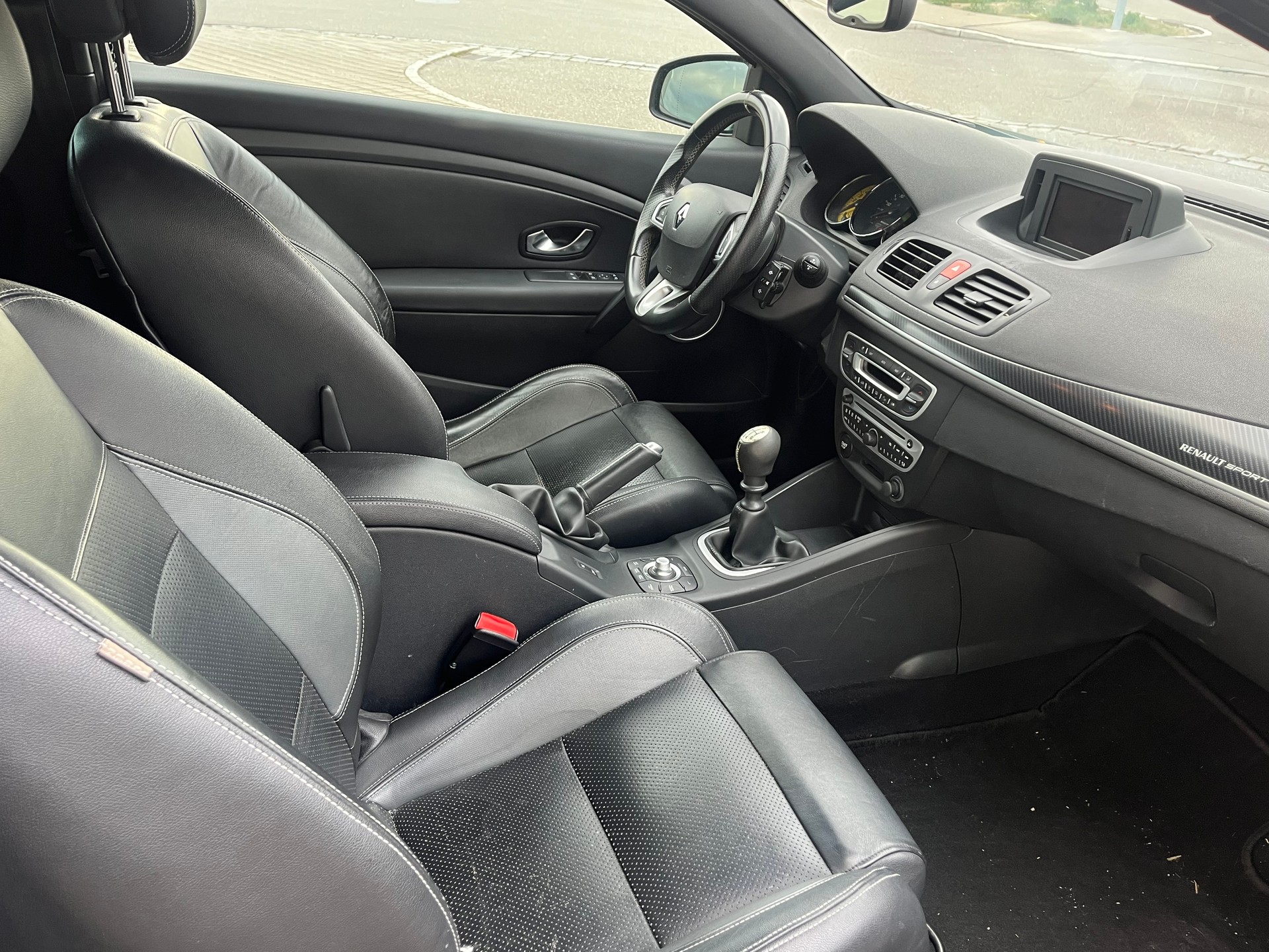 RENAULT Mégane Coupé 2.0 16V Turbo RS-image-8