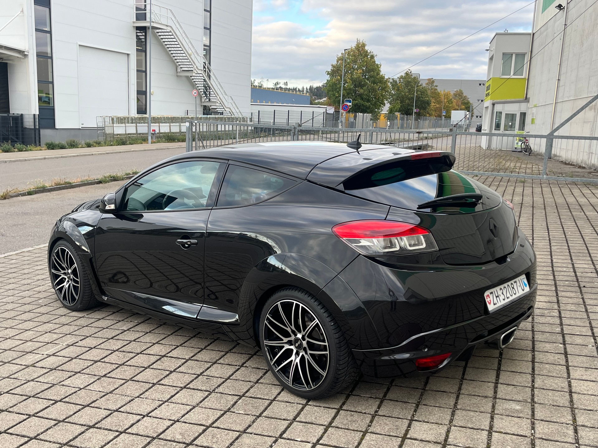RENAULT Mégane Coupé 2.0 16V Turbo RS-image-6