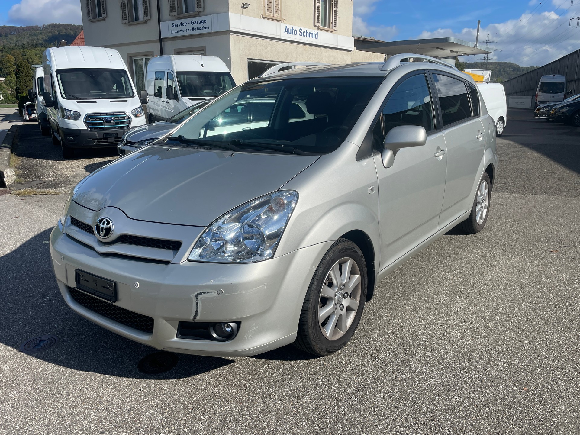 TOYOTA Corolla Verso 1.8 Linea Sol-image-0