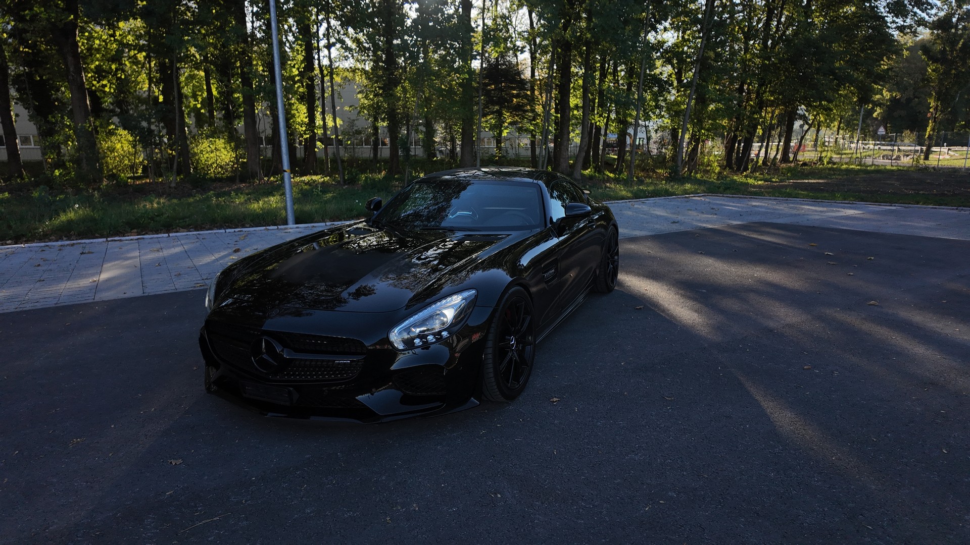 MERCEDES-BENZ AMG GT S Edition 1 Speedshift DCT-image-1