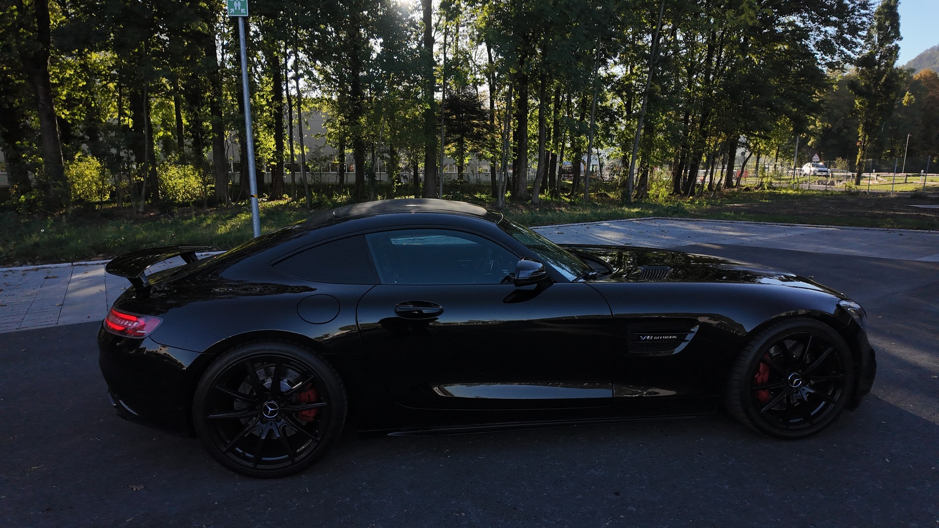 MERCEDES-BENZ AMG GT S Edition 1 Speedshift DCT-image-6