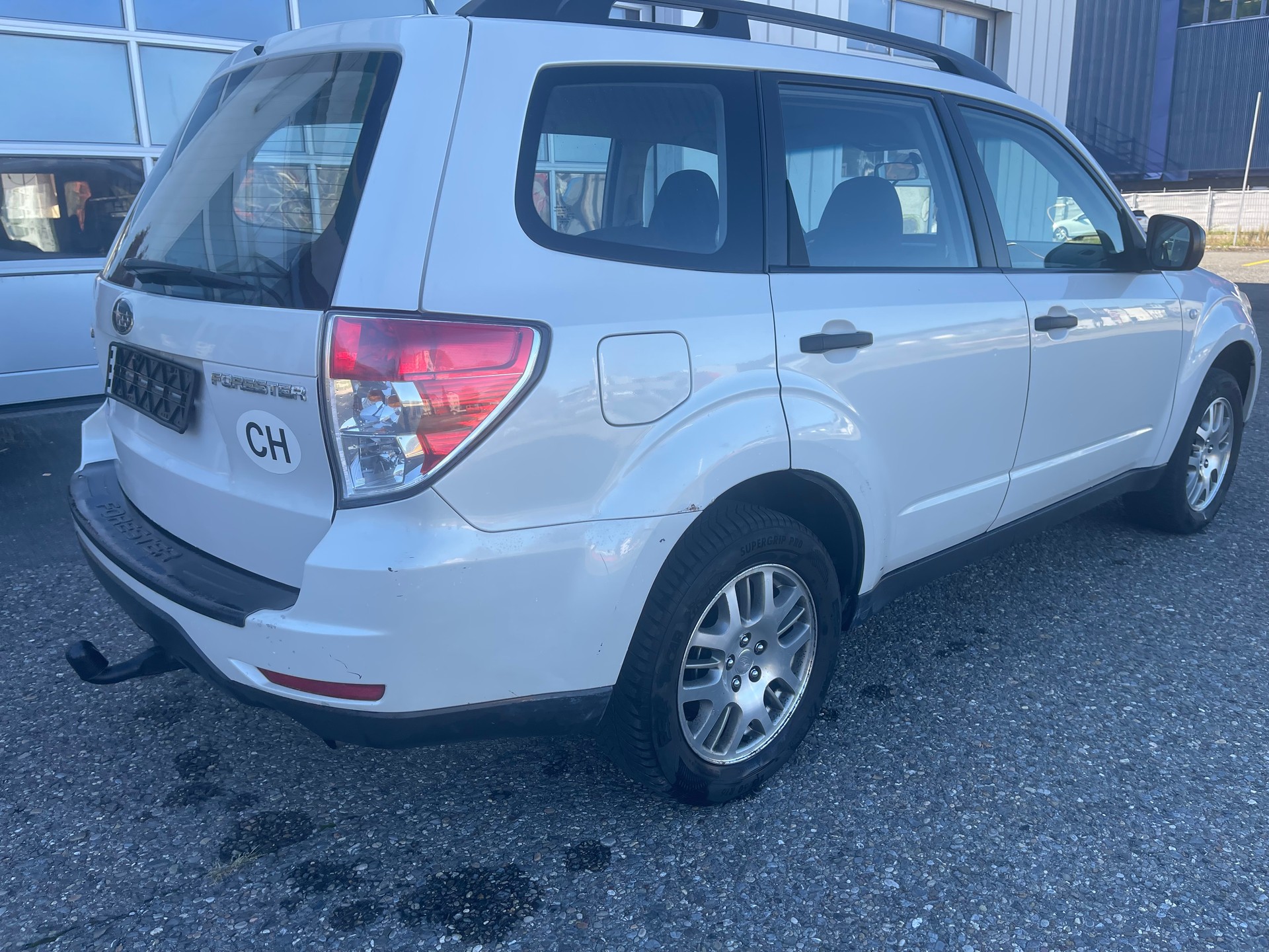 SUBARU Forester 2.0X Advantage-image-4