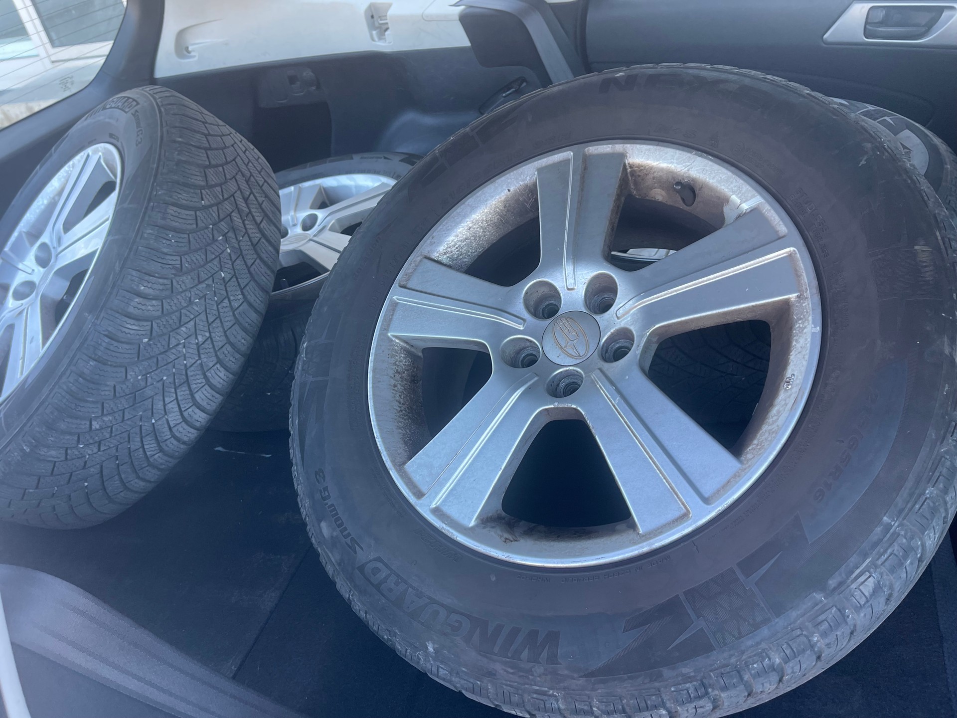 SUBARU Forester 2.0X Advantage-image-15