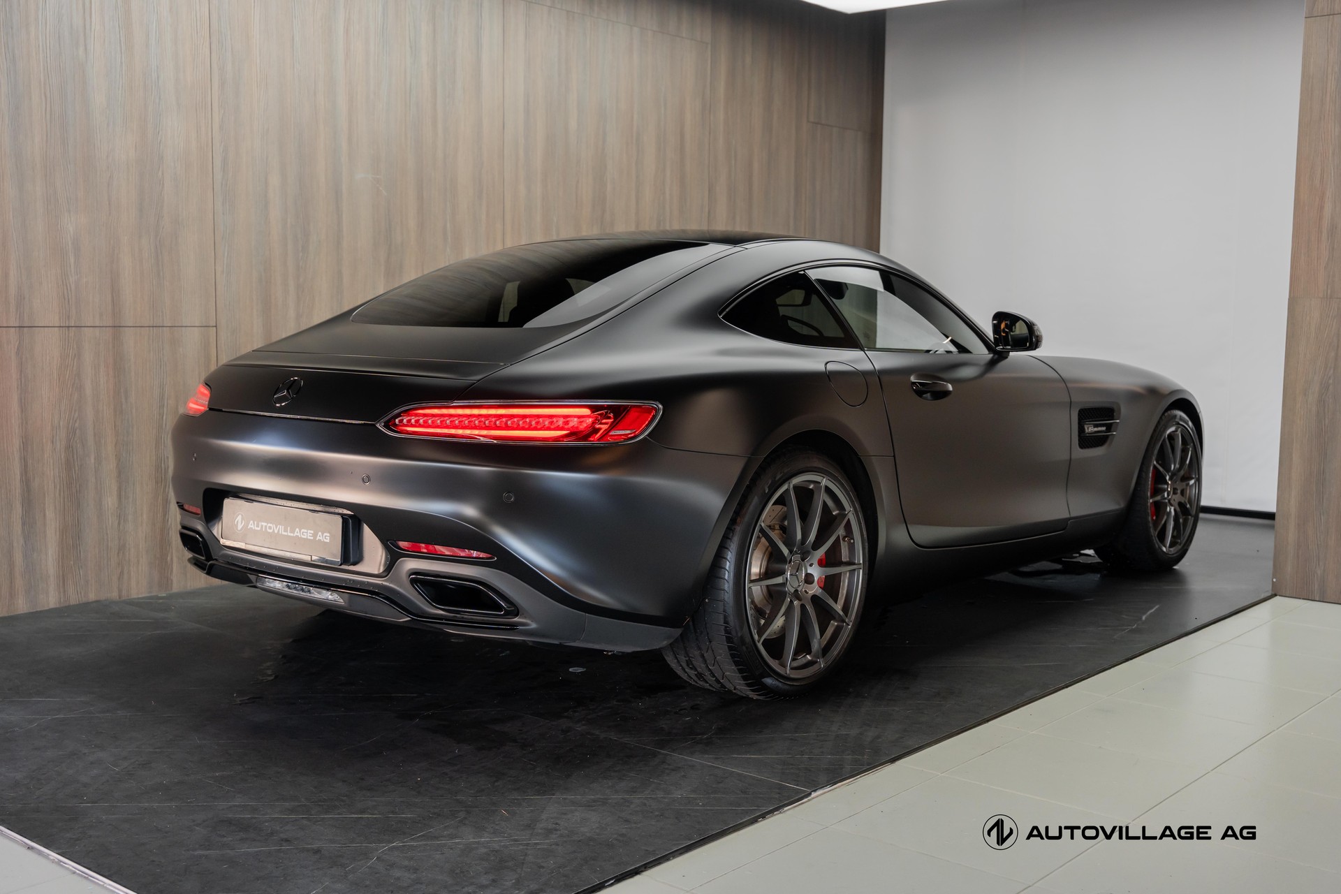 MERCEDES-BENZ AMG GT S Speedshift DCT-image-1