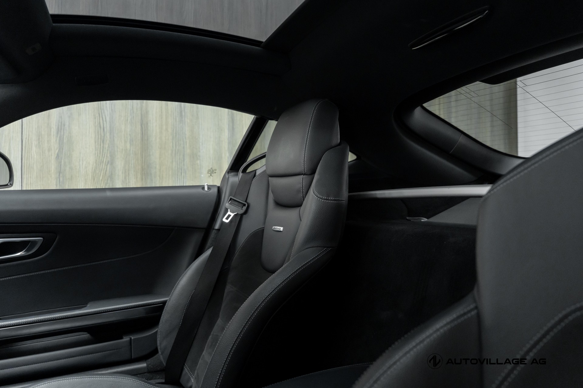 MERCEDES-BENZ AMG GT S Speedshift DCT-image-6