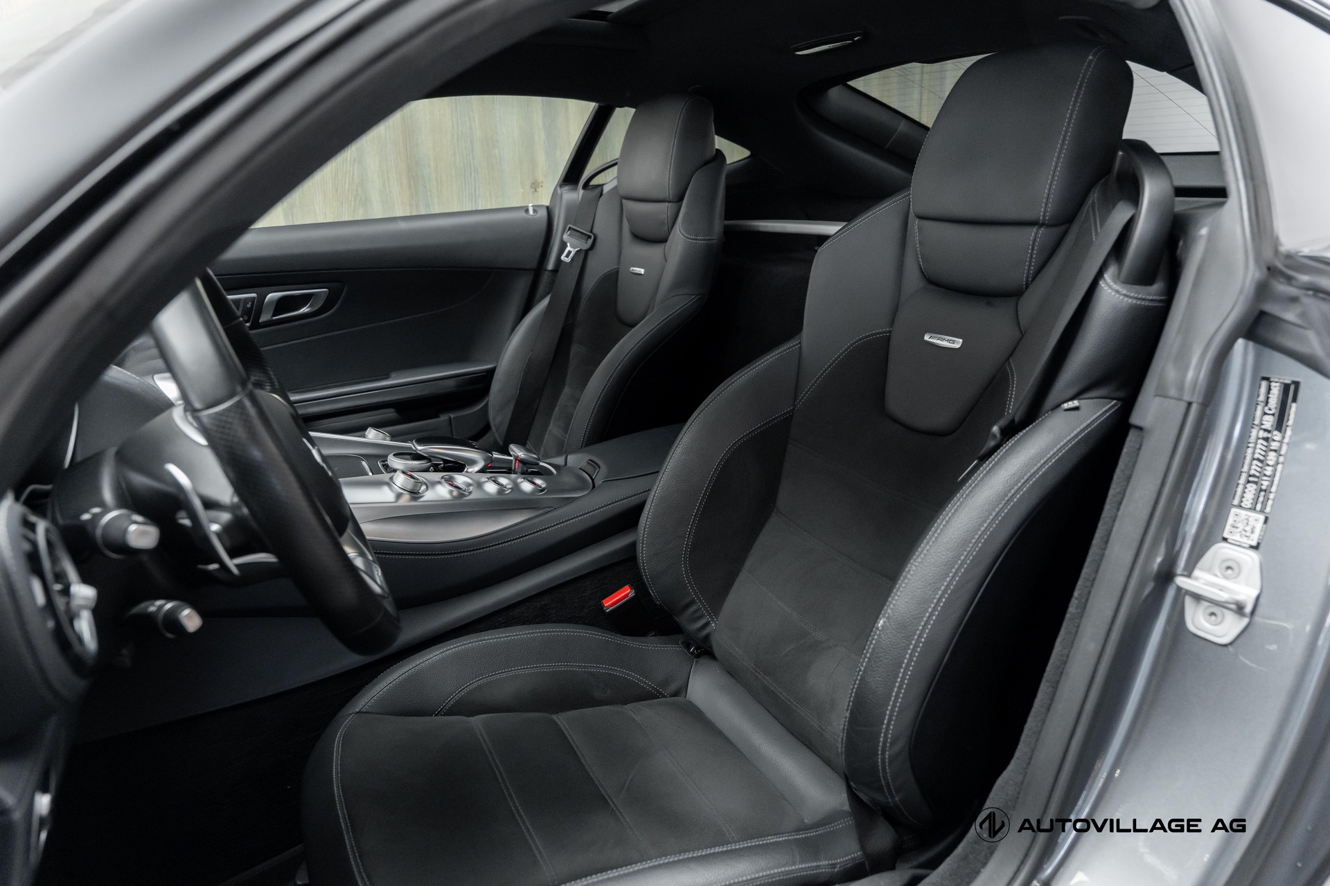 MERCEDES-BENZ AMG GT S Speedshift DCT-image-5