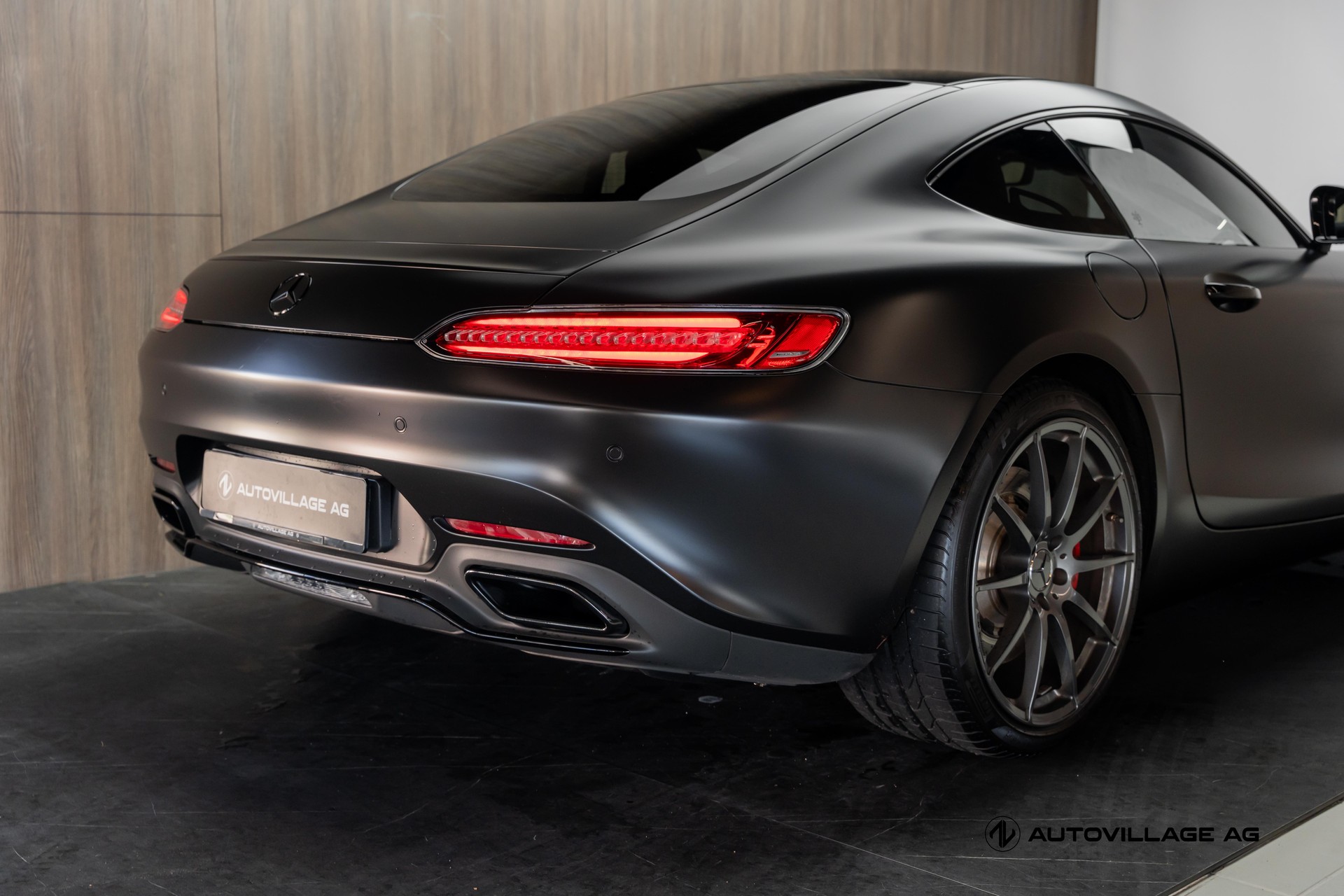 MERCEDES-BENZ AMG GT S Speedshift DCT-image-19