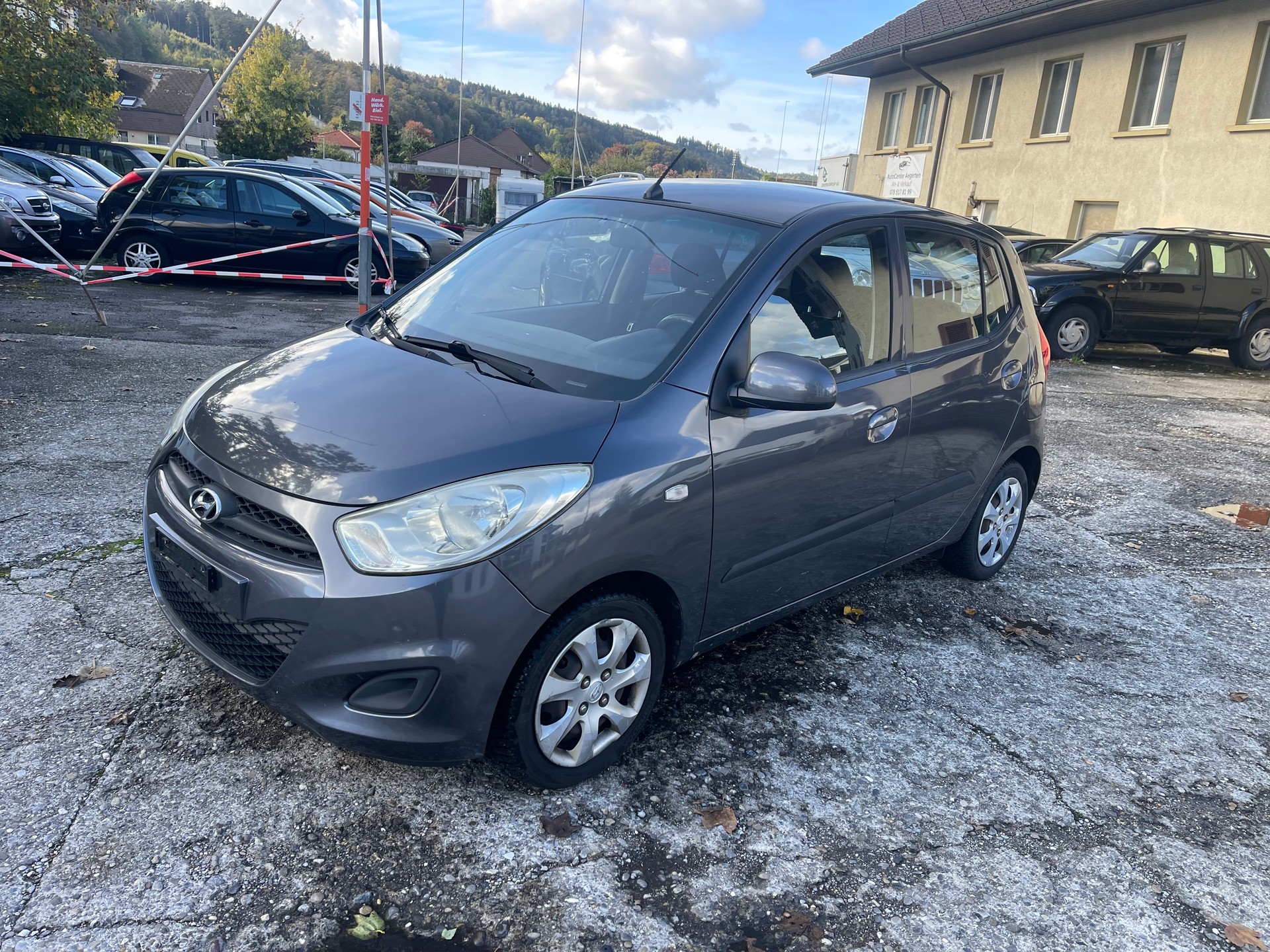 HYUNDAI i10 1.1 Comfort-image-2