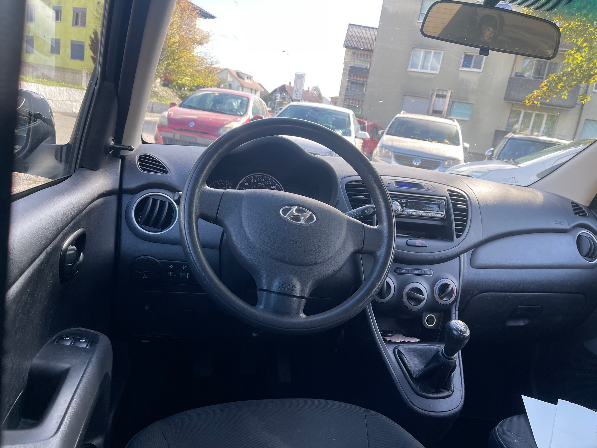 HYUNDAI i10 1.1 Comfort-image-7