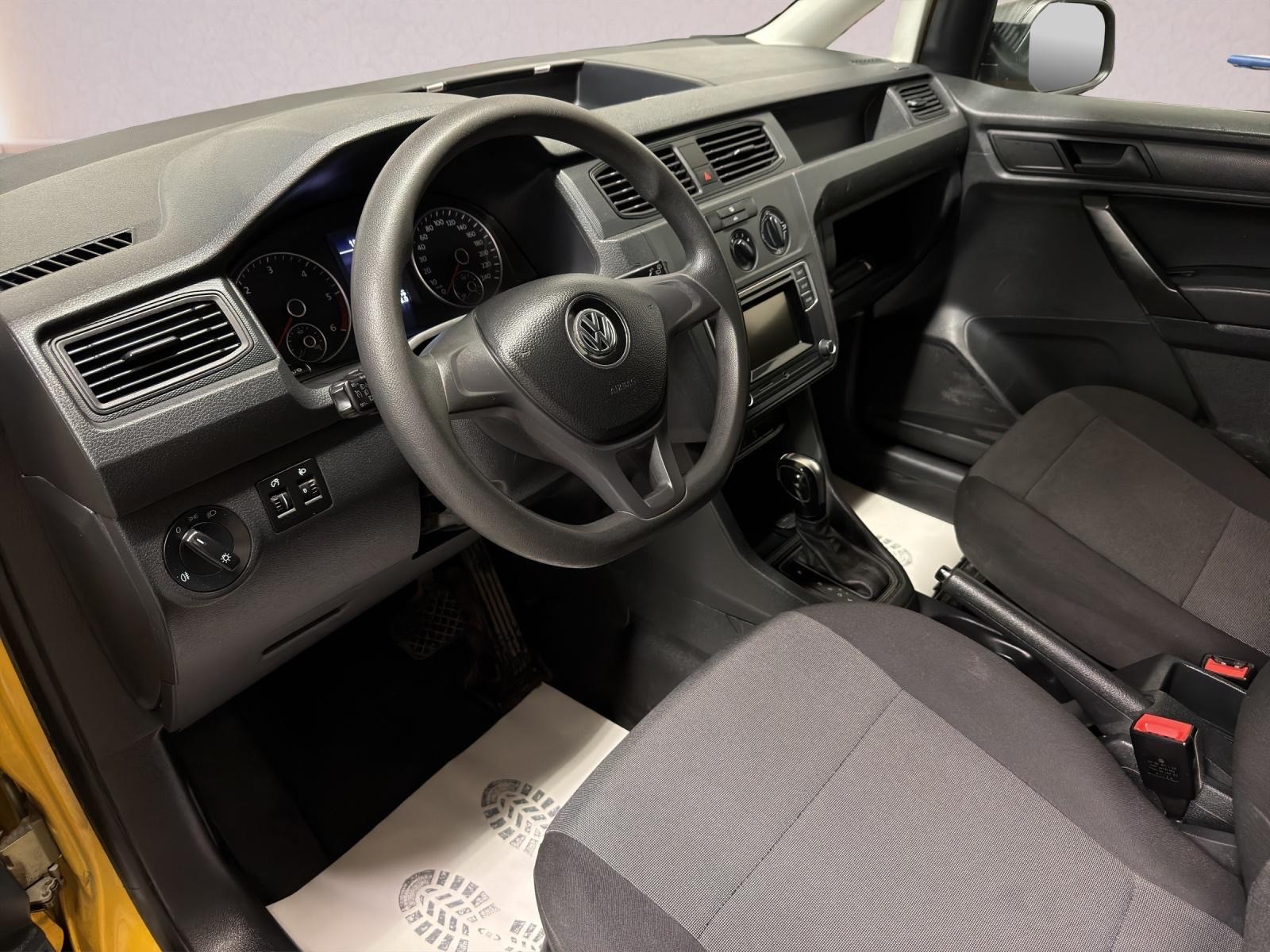 VW Caddy 2.0TDI 4Motion BlueMotion Technology DSG-image-5