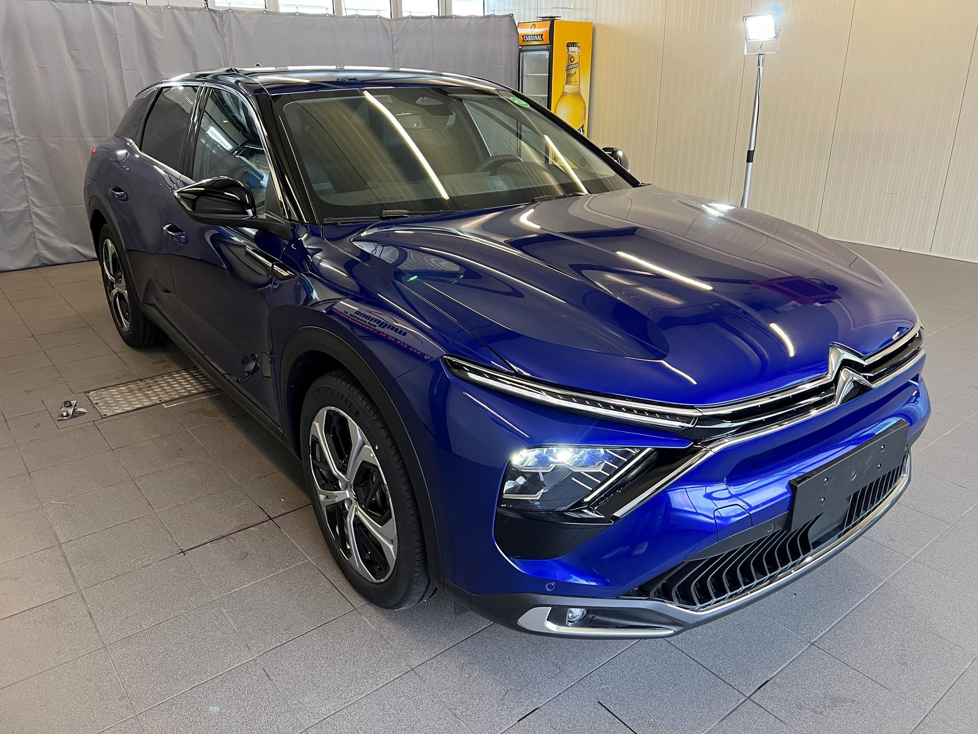 CITROEN C5 X 1.6i PHEV Feel Pack e-EAT8-image-4