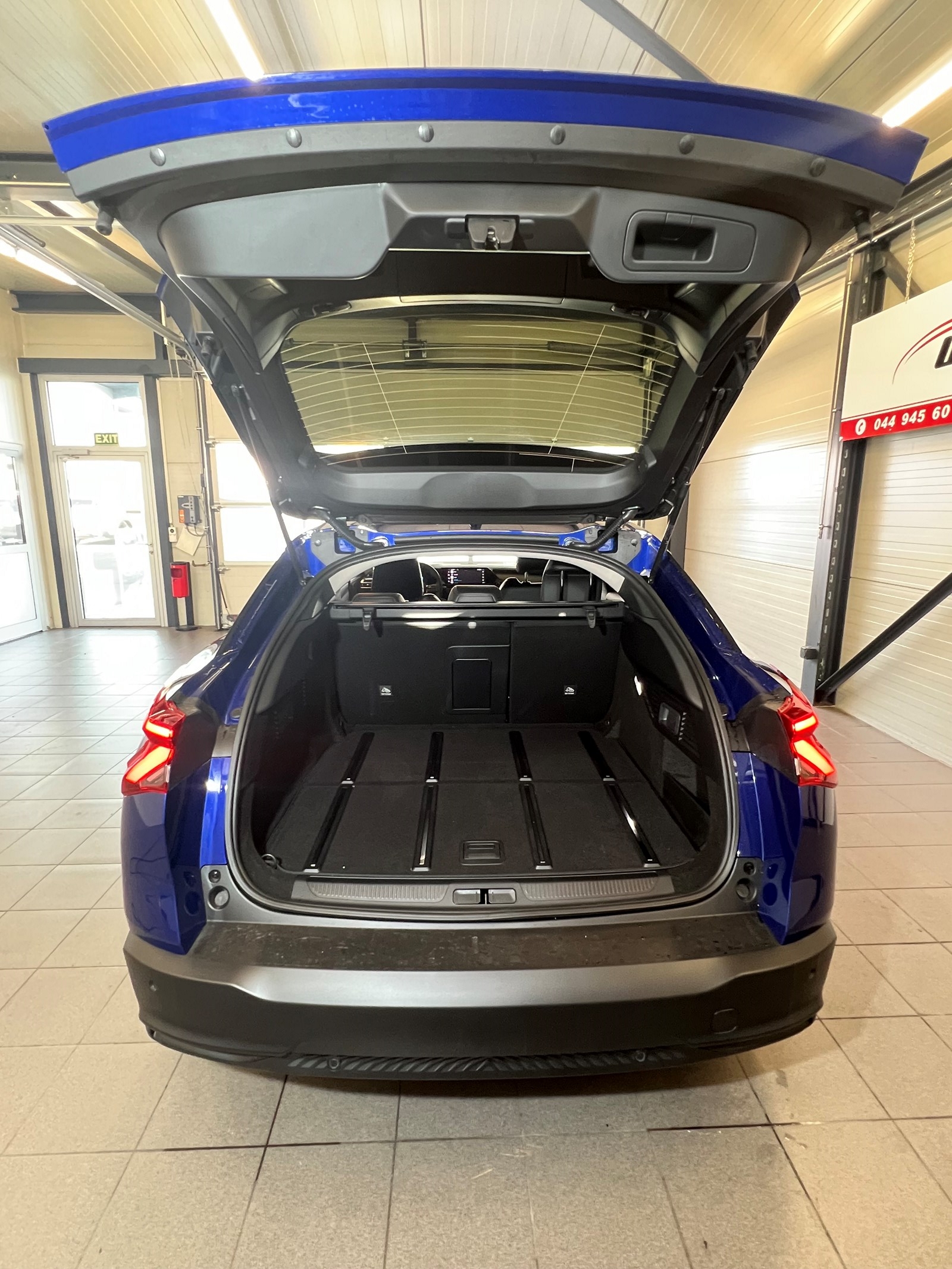 CITROEN C5 X 1.6i PHEV Feel Pack e-EAT8-image-25