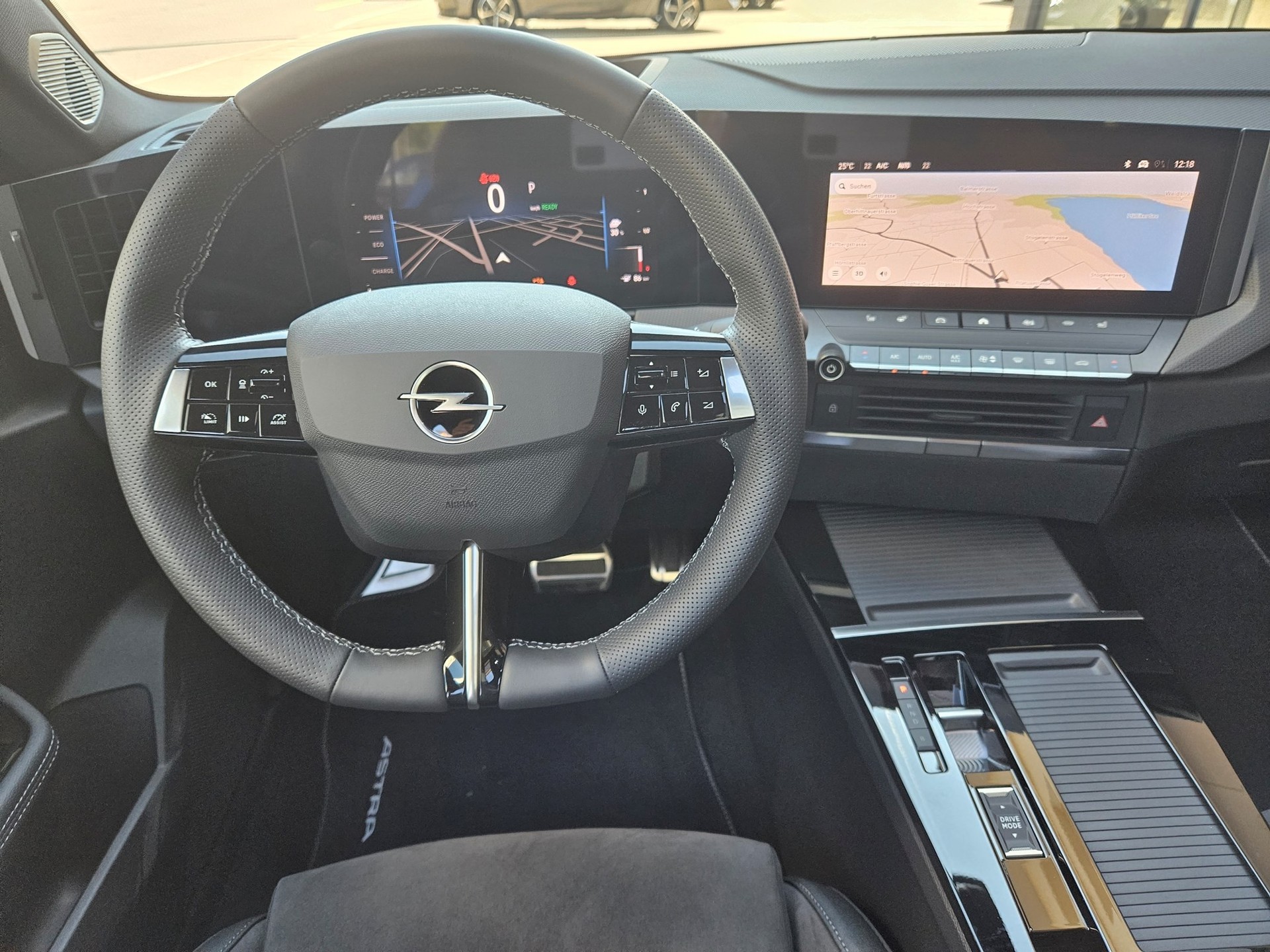 OPEL Astra 54kWh Swiss +-image-13