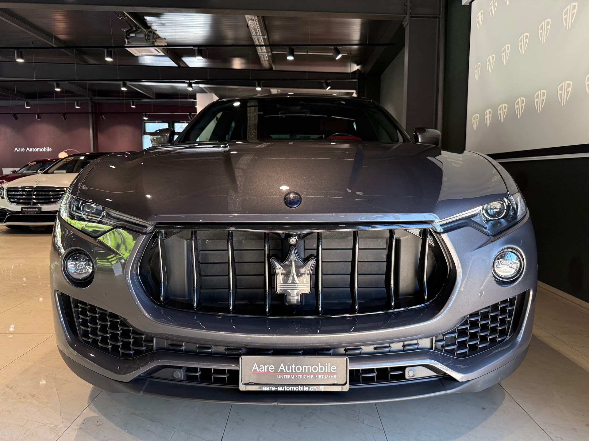 MASERATI Levante S 3.0 V6 Automatica-image-1