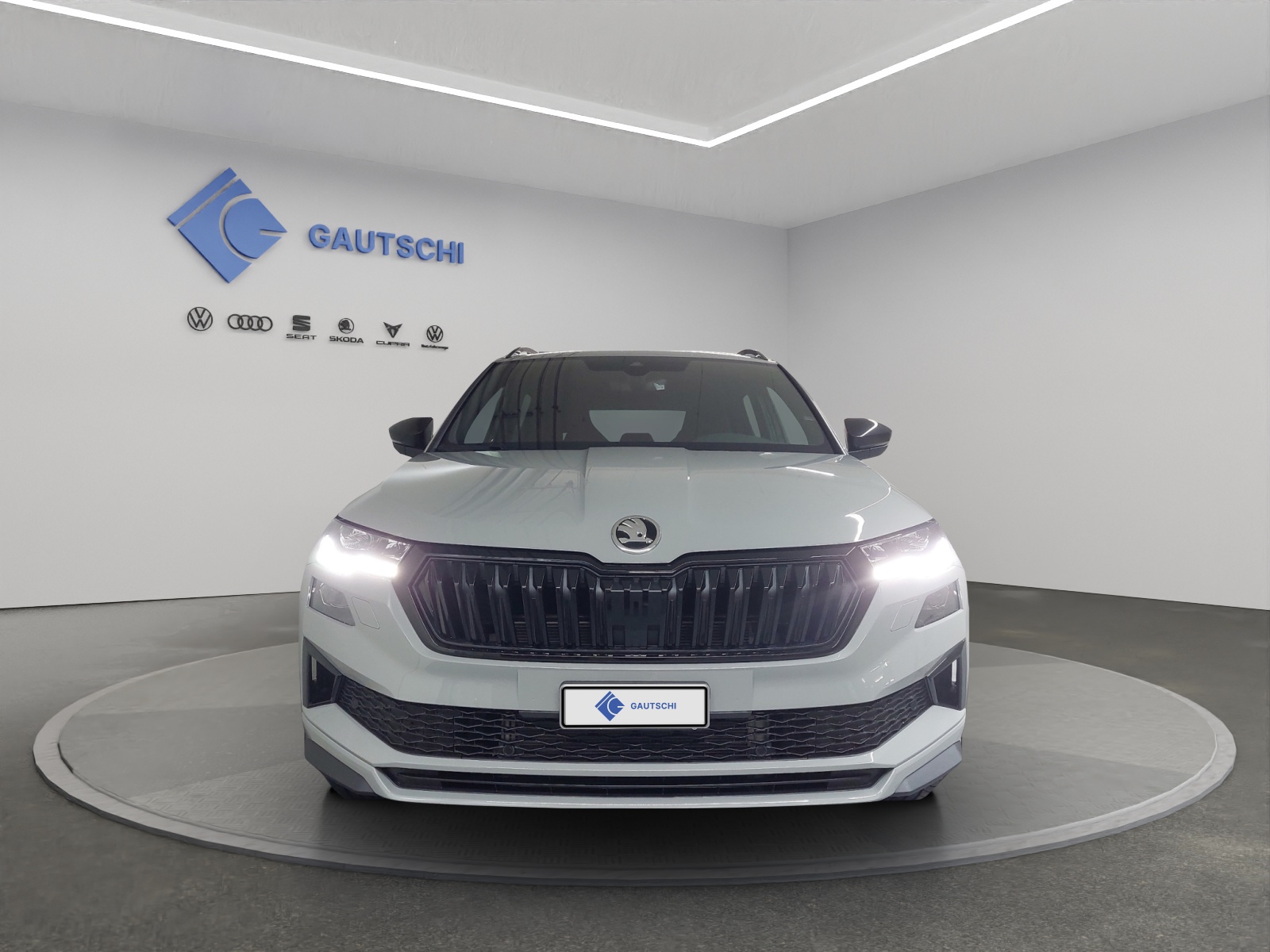SKODA Karoq 2.0 TSI SportLine 4x4 DSG-image-4