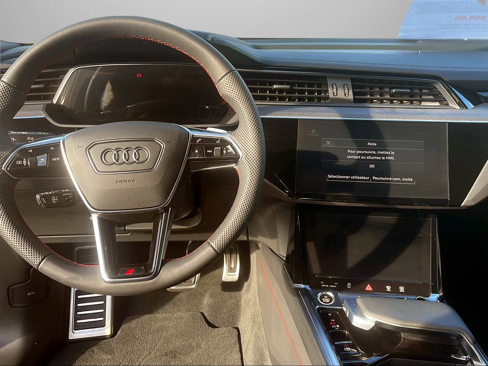 AUDI Q8 55 e-tron Black Edition quattro-image-5
