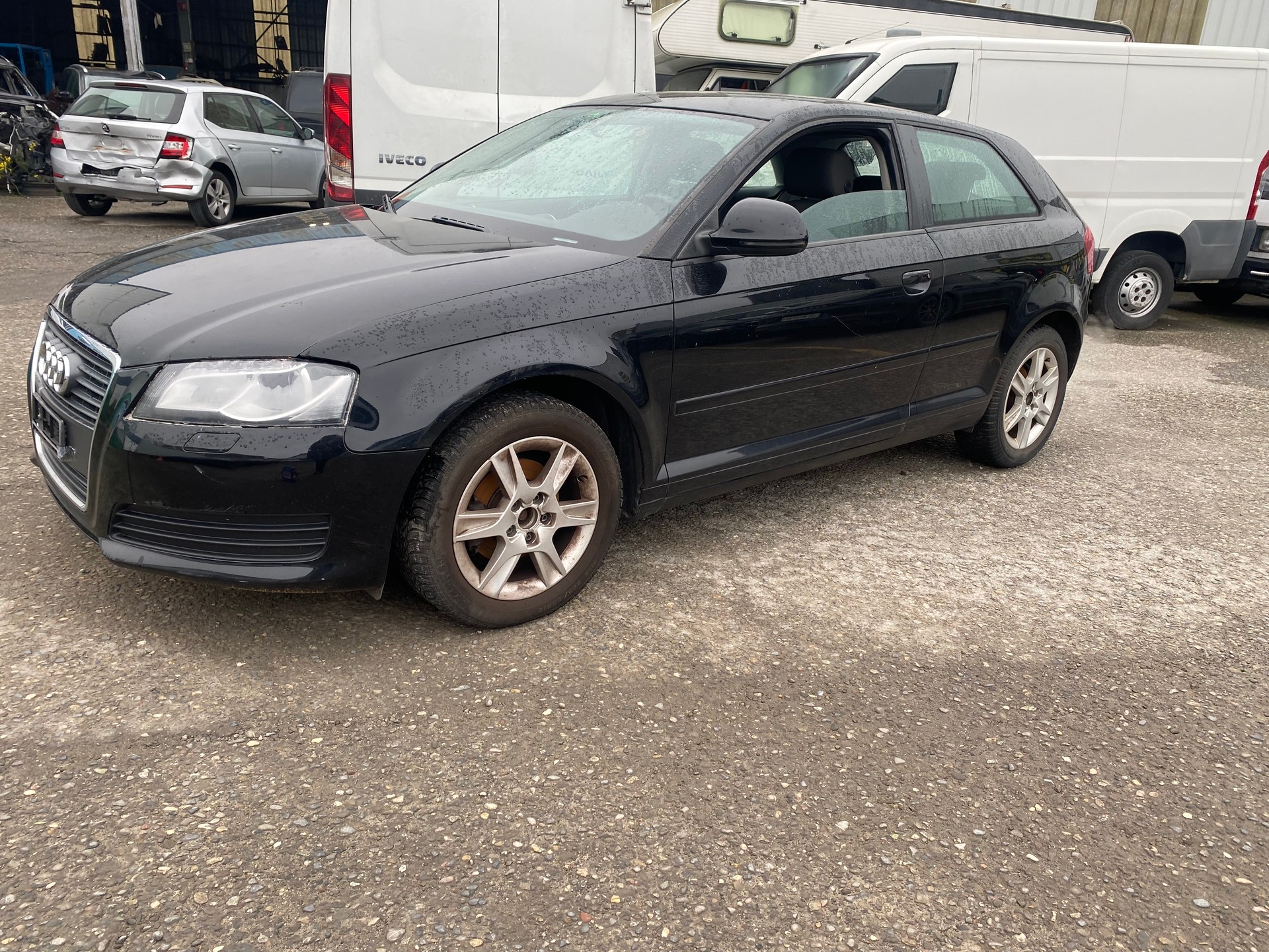 AUDI A3 1.6 Ambiente-image-1