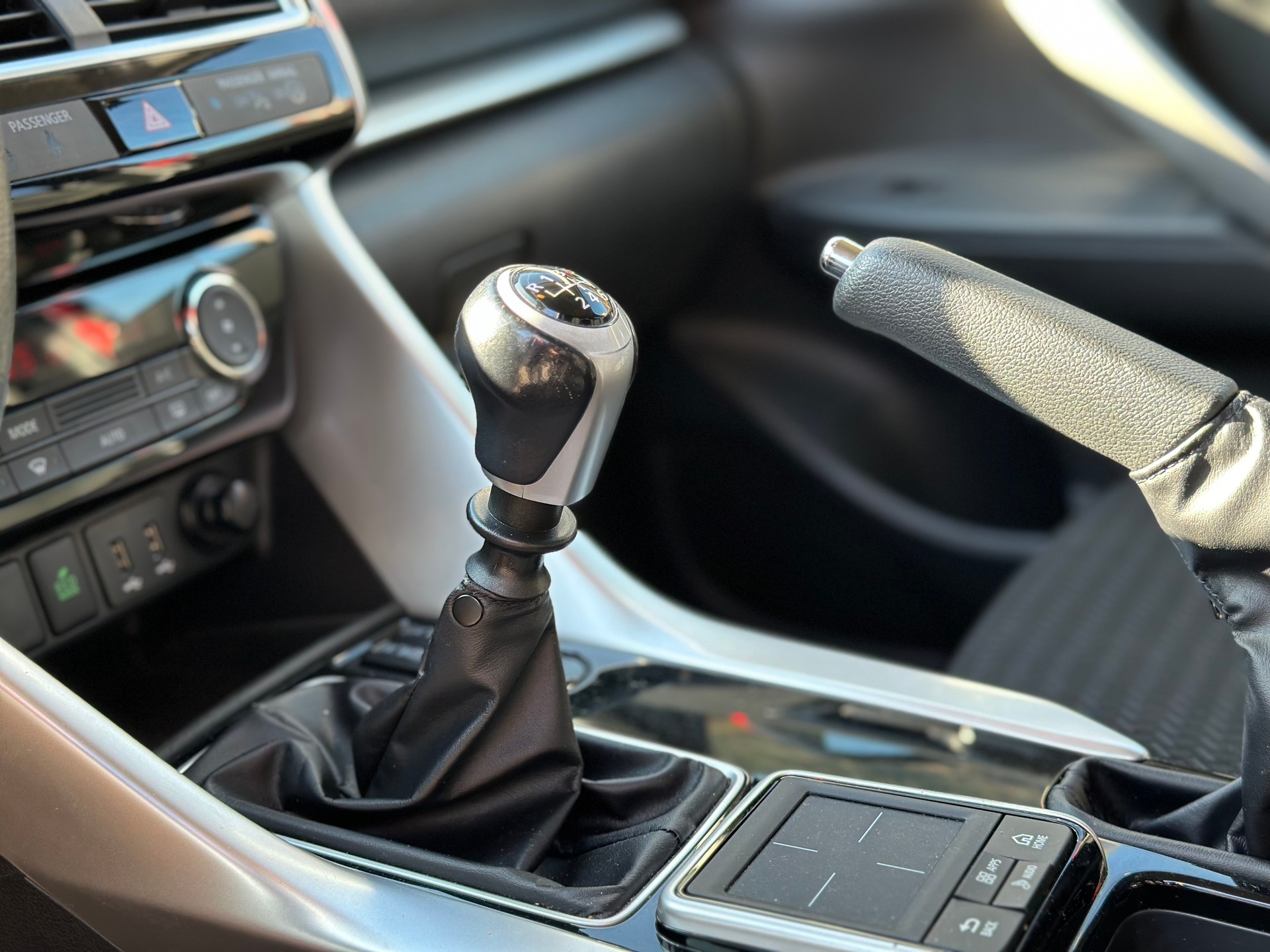MITSUBISHI Eclipse Cross 1.5 T-Mivec Value 2WD-image-15