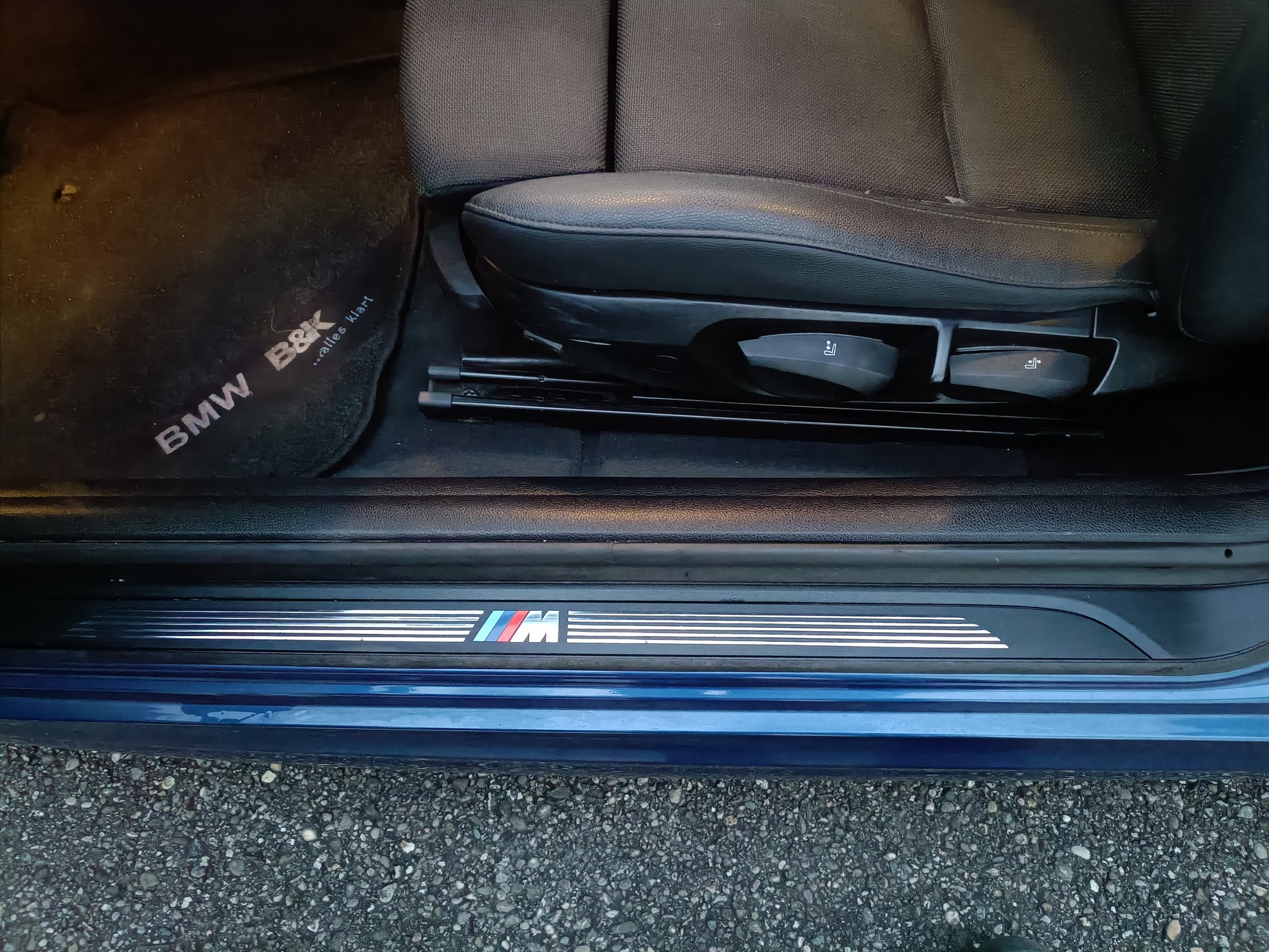 BMW 118d Access-image-9