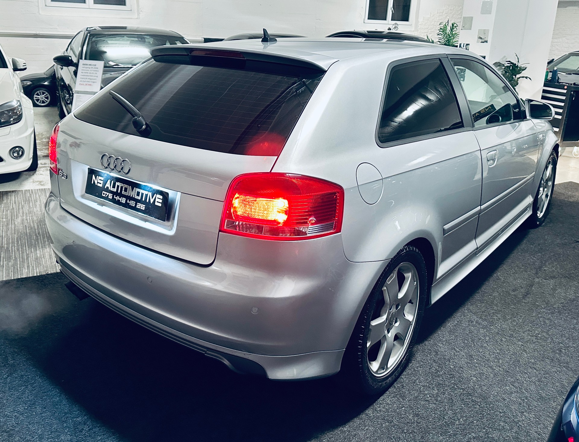 AUDI S3 2.0 Turbo FSI quattro-image-3