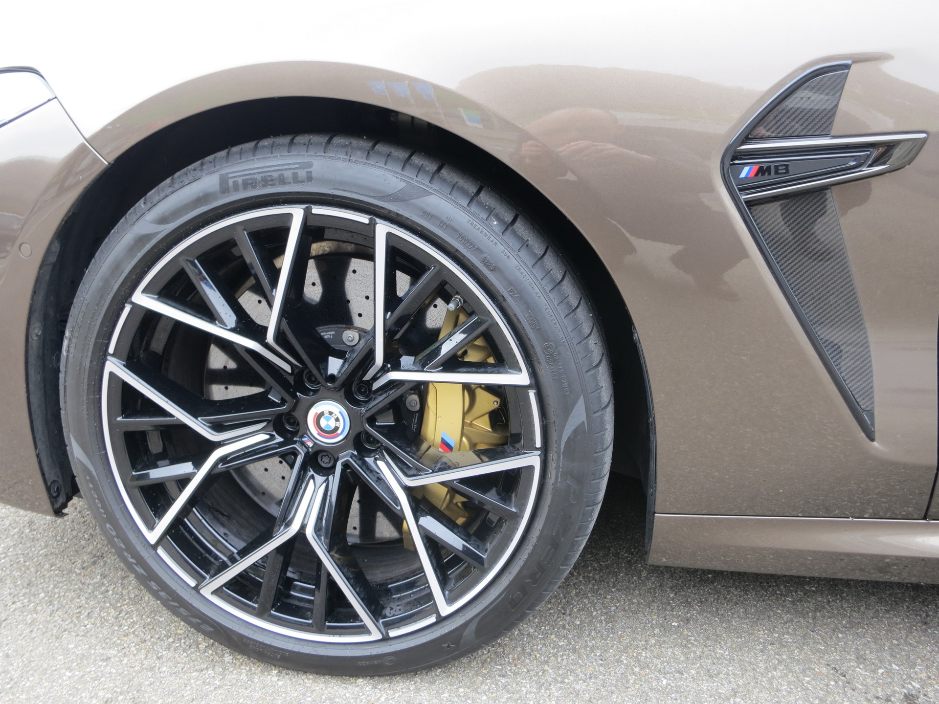 BMW M8 xDrive M Competition-image-11