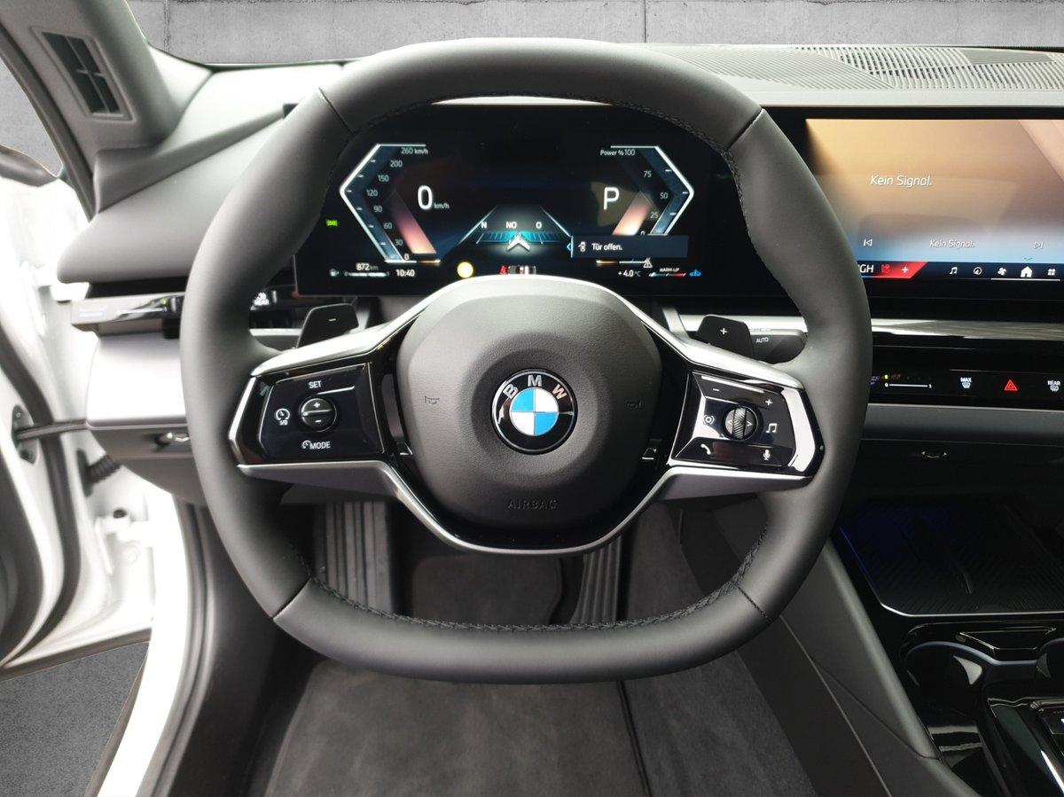 BMW 520d xDrive-image-10