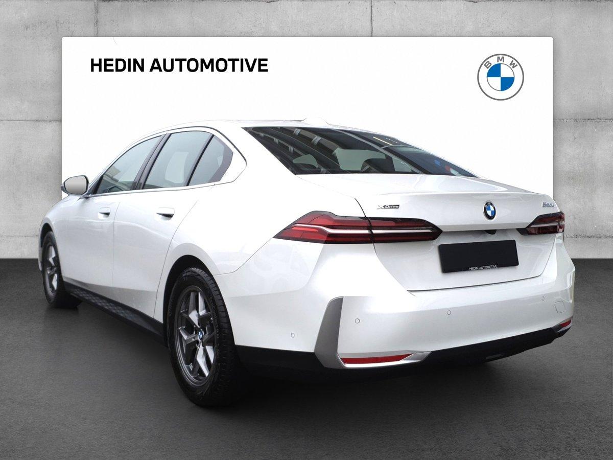 BMW 520d xDrive-image-3