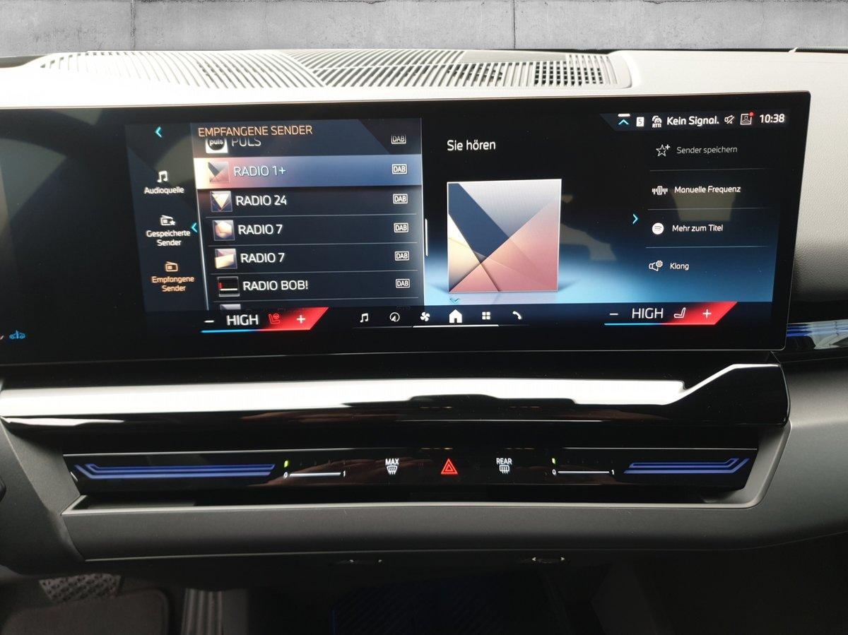 BMW 520d xDrive-image-13