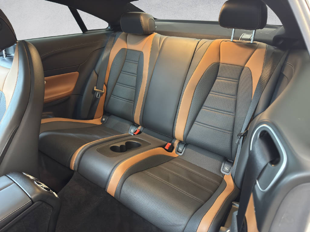 MERCEDES-BENZ E 53 AMG 4Matic+ Coupé-image-13