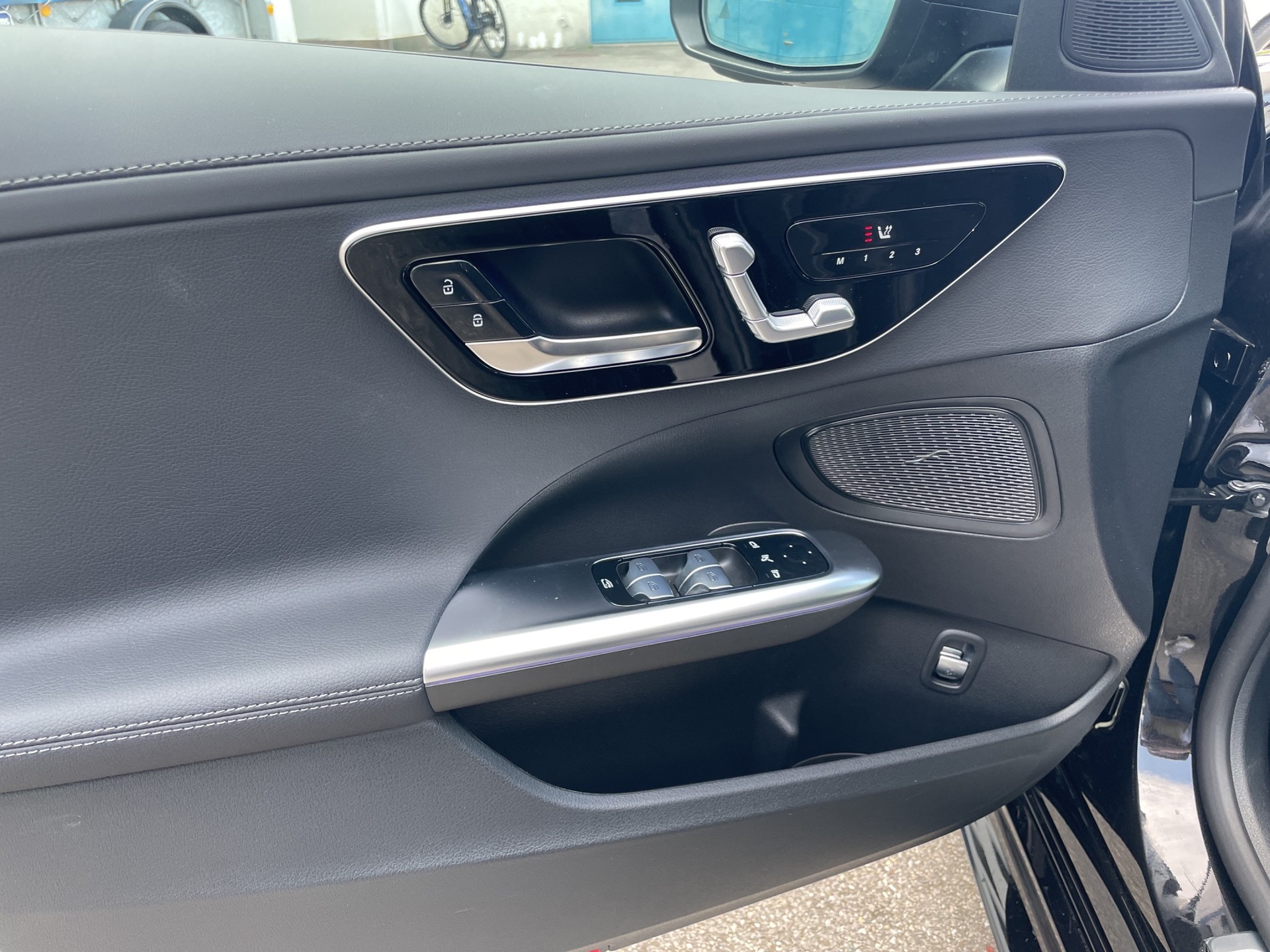 MERCEDES-BENZ C 220 d T 4 Matic-image-8