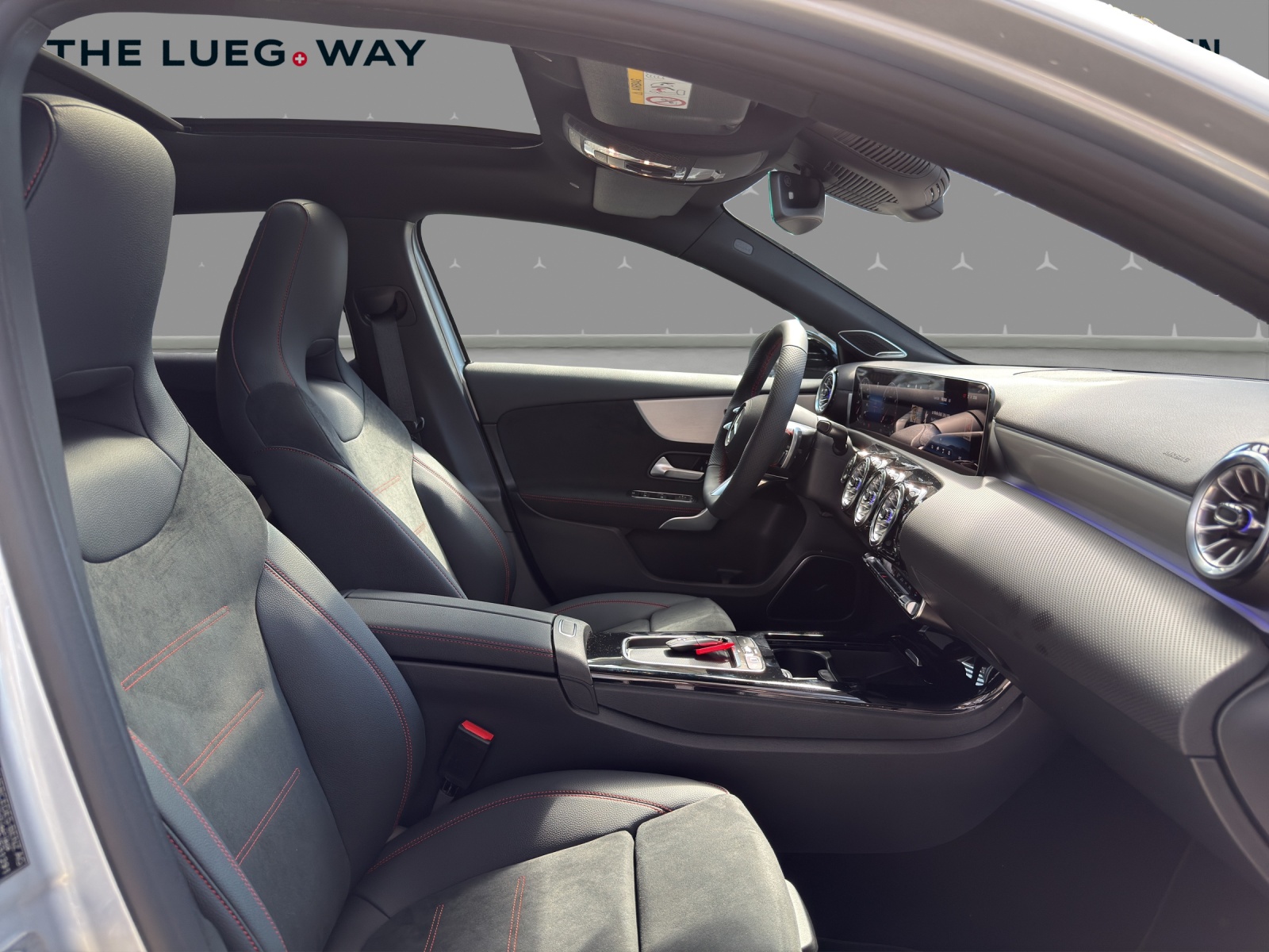 MERCEDES-BENZ A 250 4Matic 8G-DCT-image-14