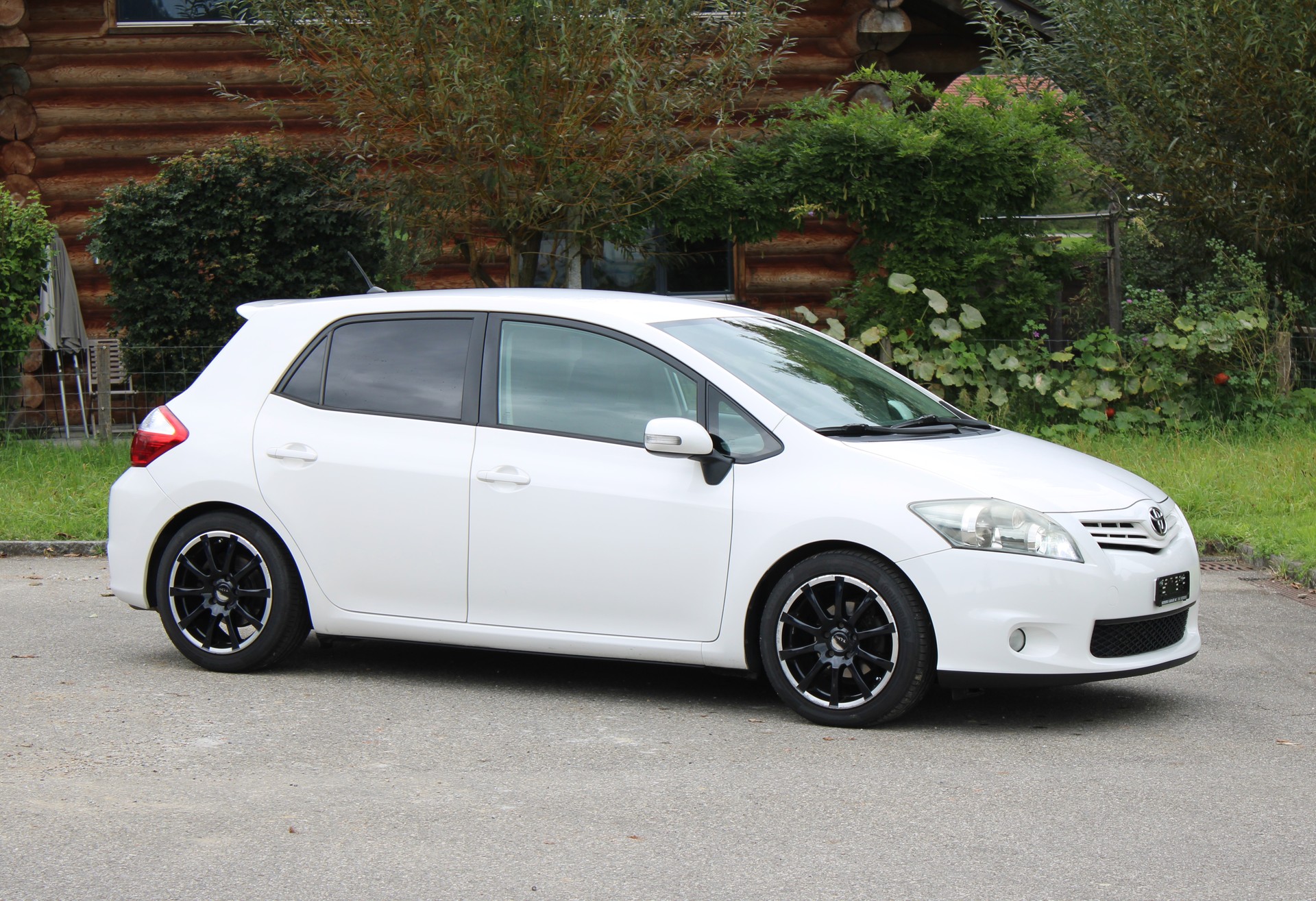 TOYOTA Auris 1.8 Bemani Kompressor-image-0