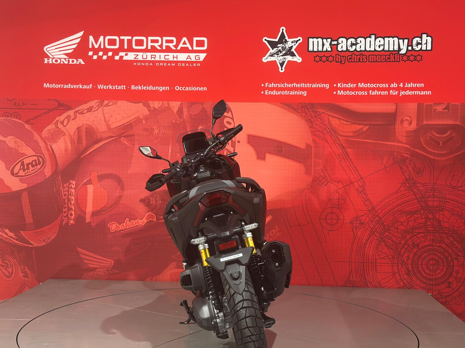 HONDA ADV 350 **Schwarz Metallic**Neufahrzeug*-showroom-element-3