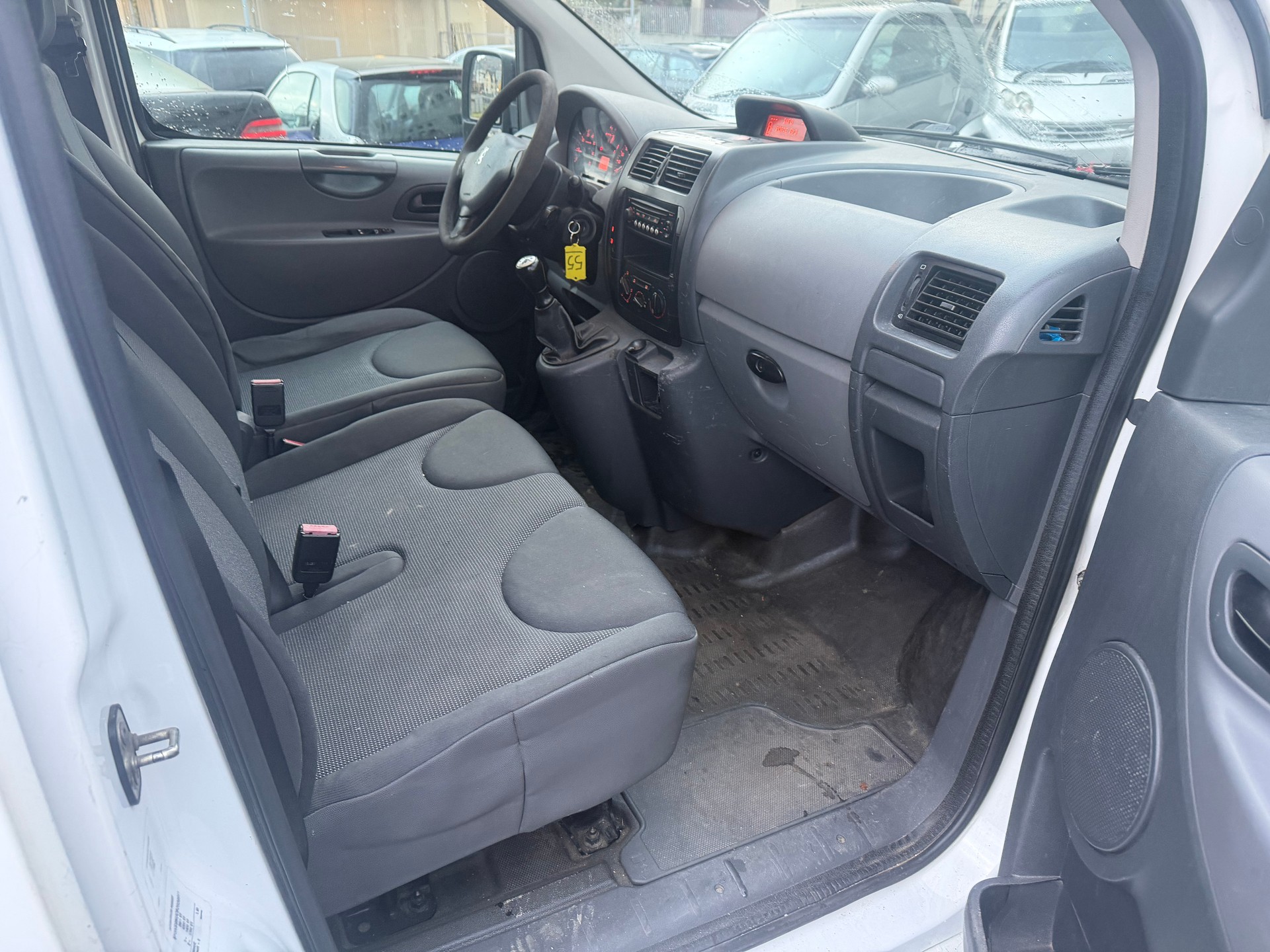 PEUGEOT Expert 1.6 HDi 227 L1H1-image-7