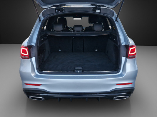 MERCEDES-BENZ GLC 300 AMG Line 4Matic-image-6