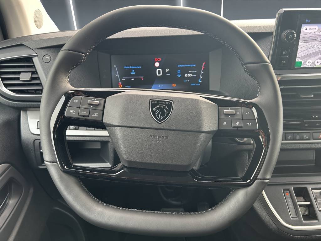 PEUGEOT Traveller 2.0 BlueHDi Business VIP Standard EAT8-image-14