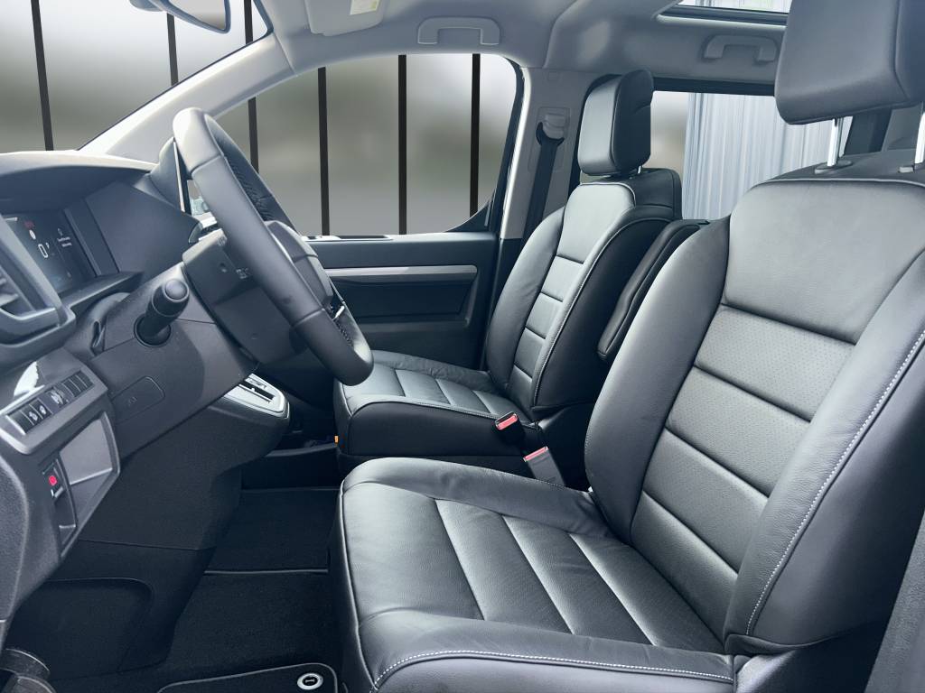 PEUGEOT Traveller 2.0 BlueHDi Business VIP Standard EAT8-image-7