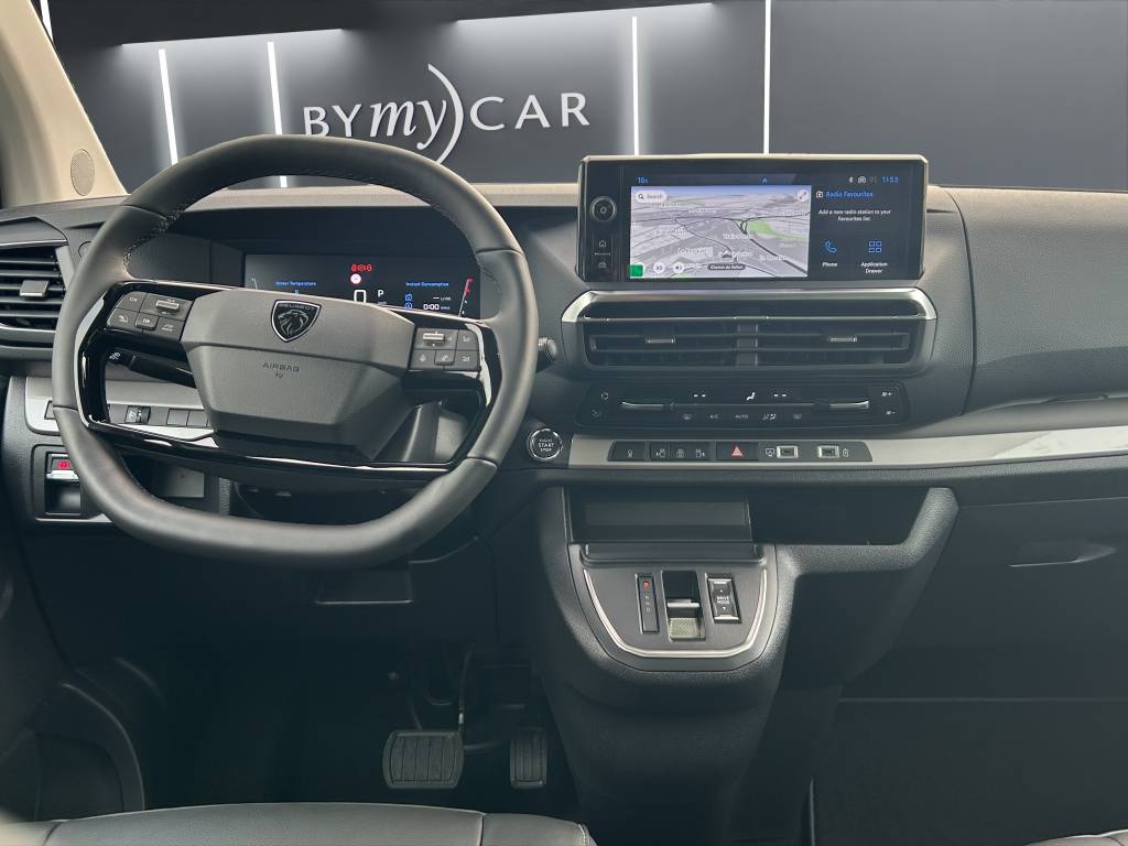 PEUGEOT Traveller 2.0 BlueHDi Business VIP Standard EAT8-image-5
