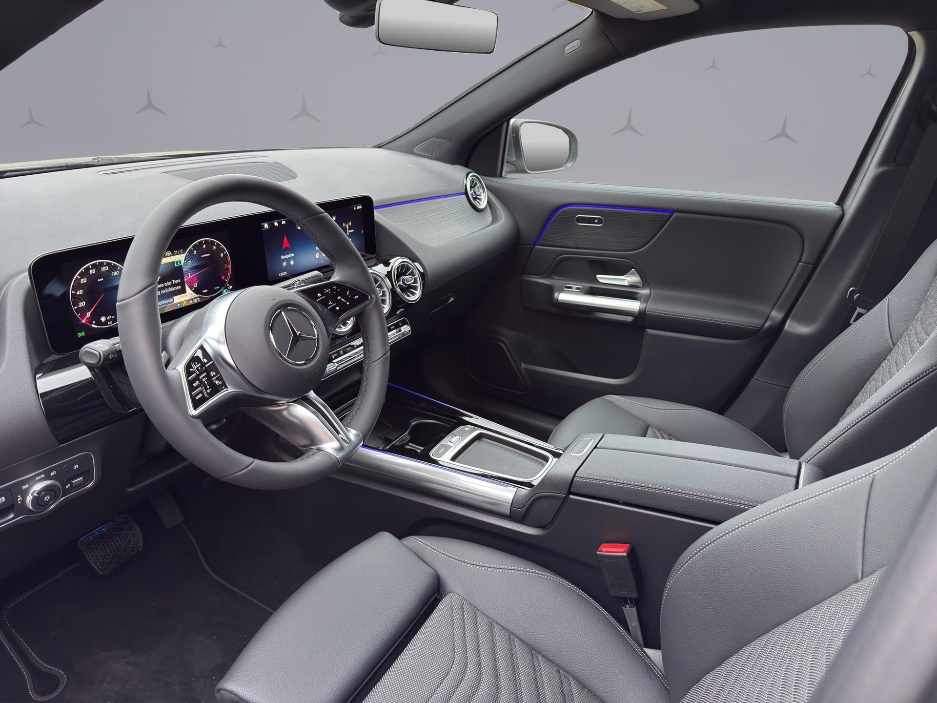 MERCEDES-BENZ GLA 250 Swiss Star Progressive 4matic-image-8
