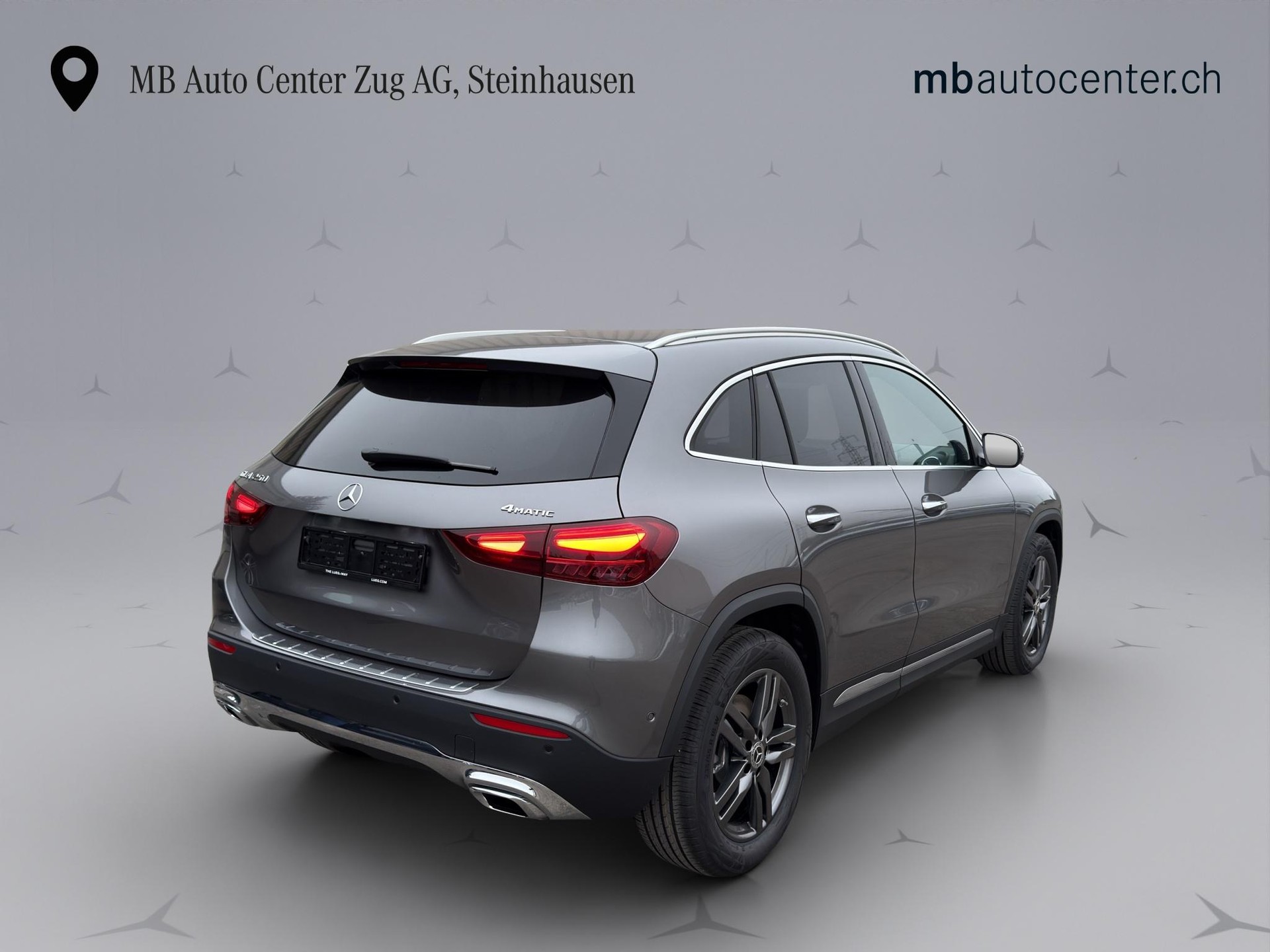 MERCEDES-BENZ GLA 250 Swiss Star Progressive 4matic-image-4