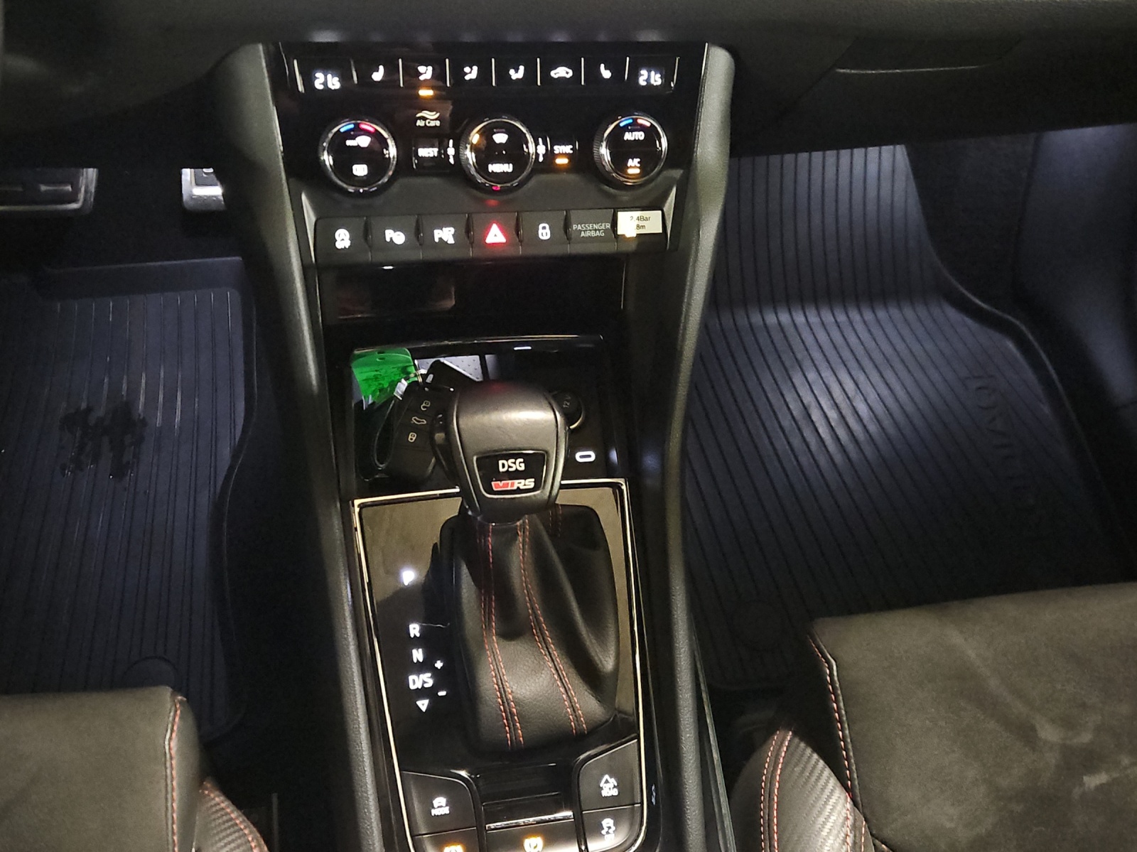SKODA Kodiaq 2.0 Bi-TDI SCR RS 4x4 DSG-image-20