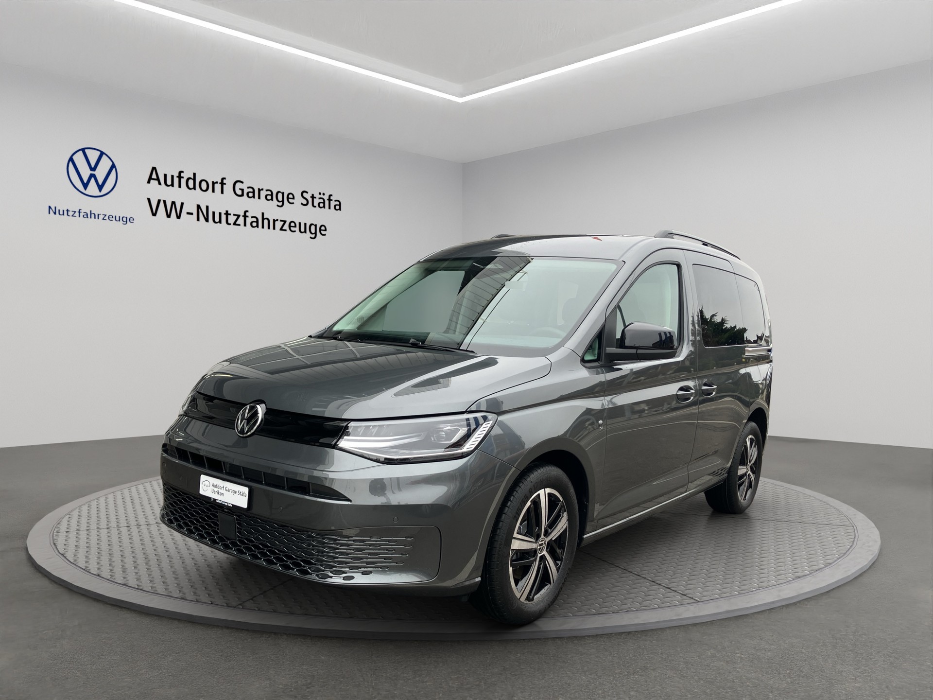 VW Caddy 1.5 TSI DSG-image-0