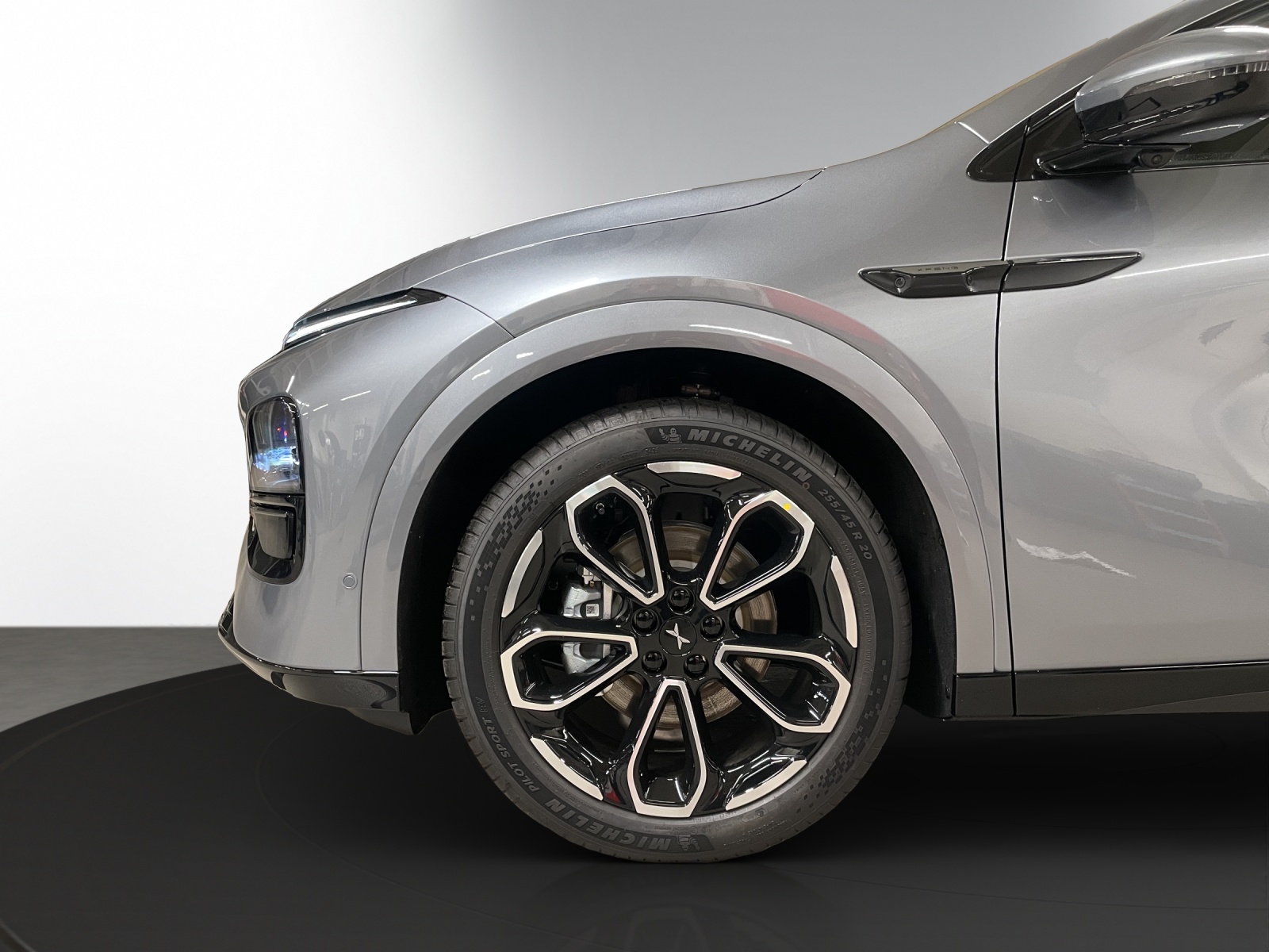 XPENG G6 87,5kWh Performance AWD-image-6