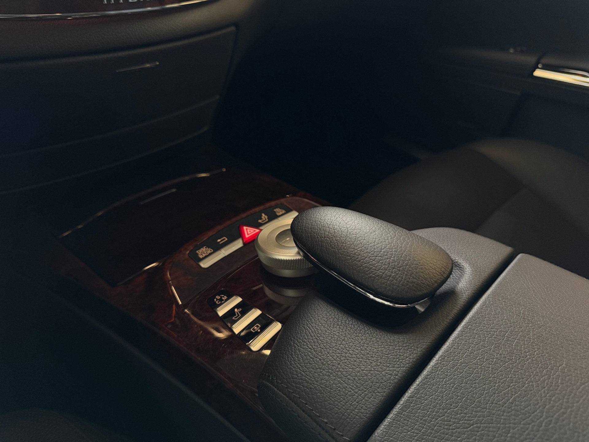 MERCEDES-BENZ S 400 Hybrid I 299 PS I 7G-Tronic (CH)-image-12