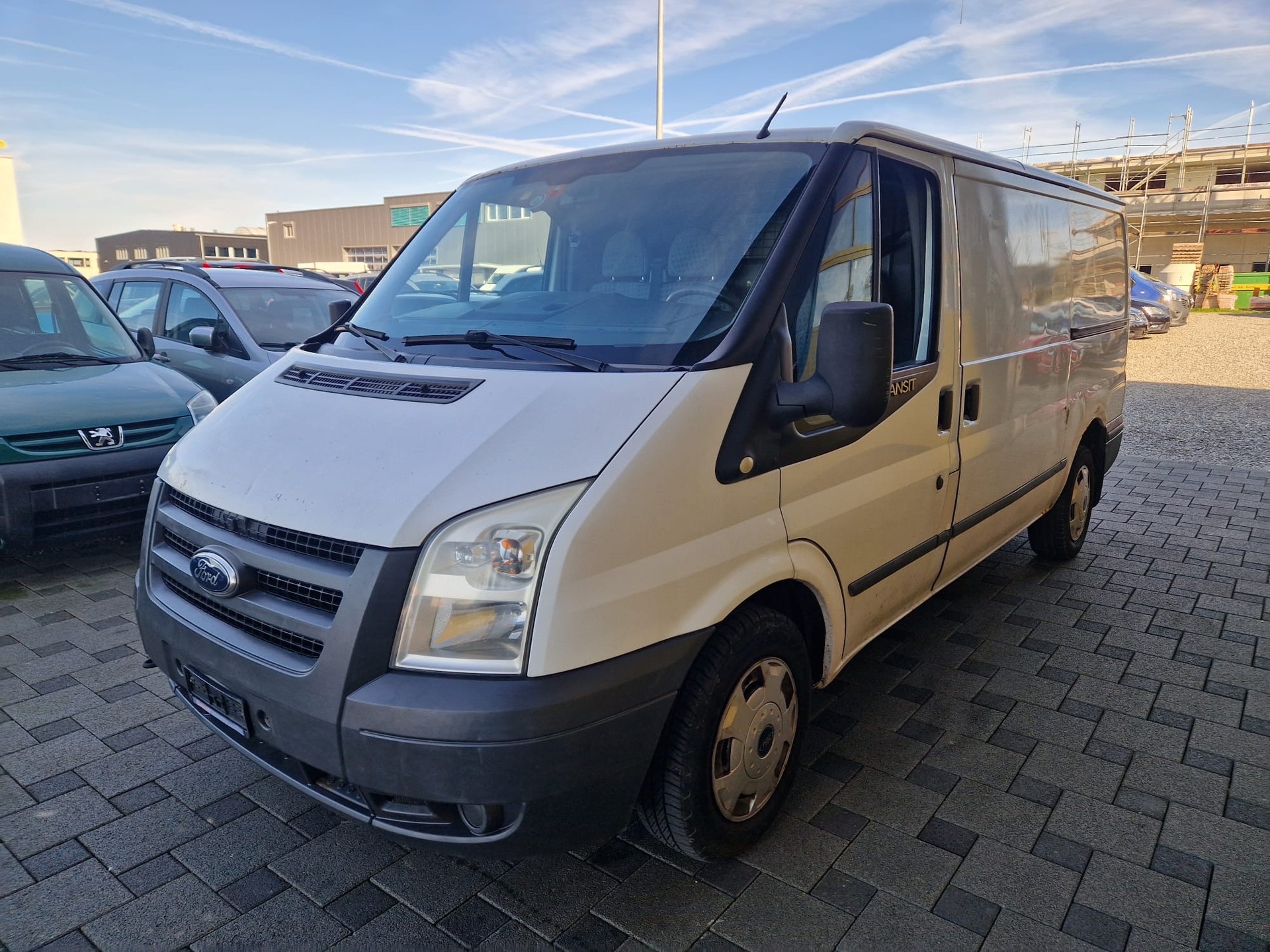 FORD Transit 2.2 TDCi 300 M-image-0