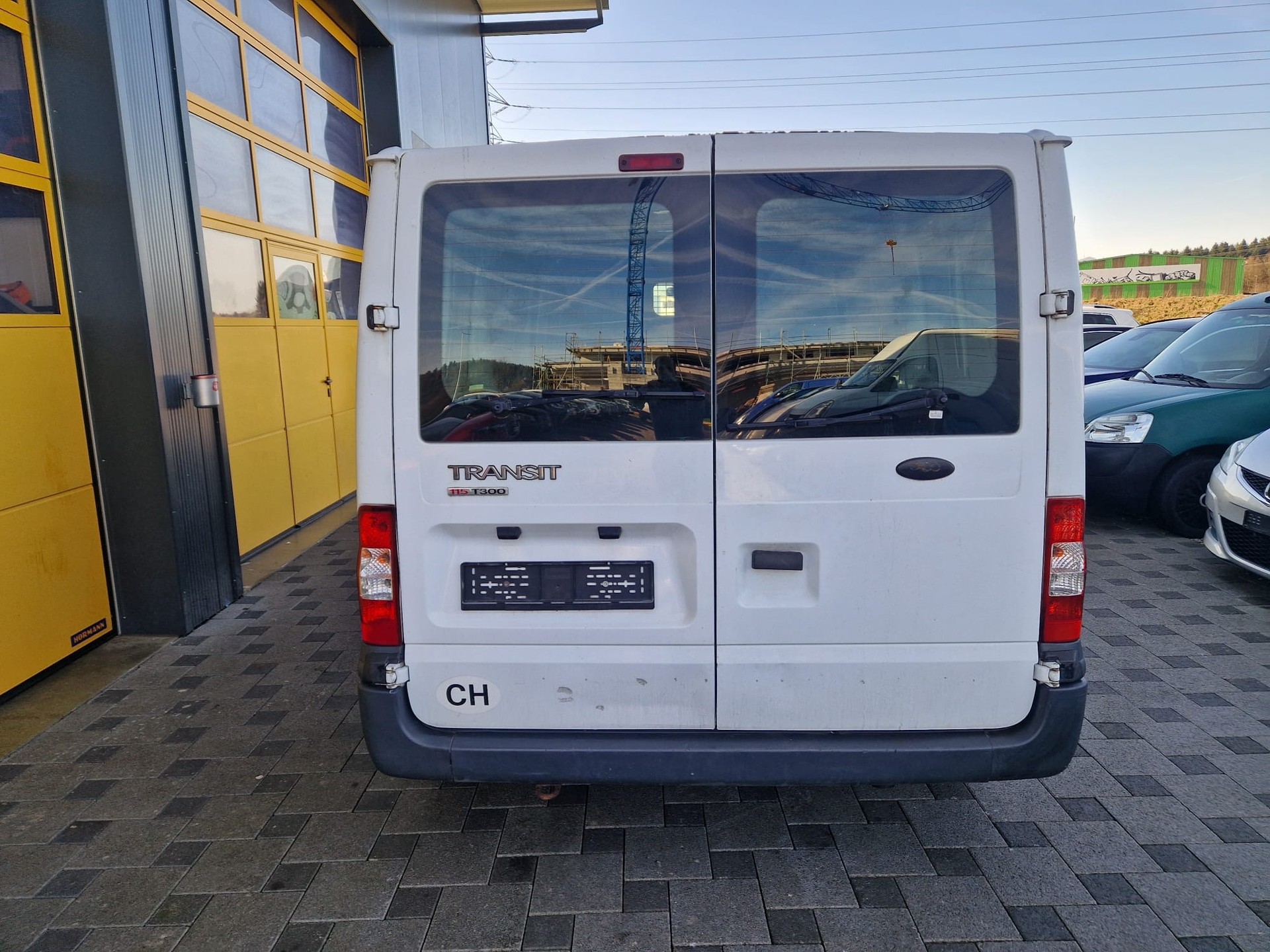 FORD Transit 2.2 TDCi 300 M-image-4