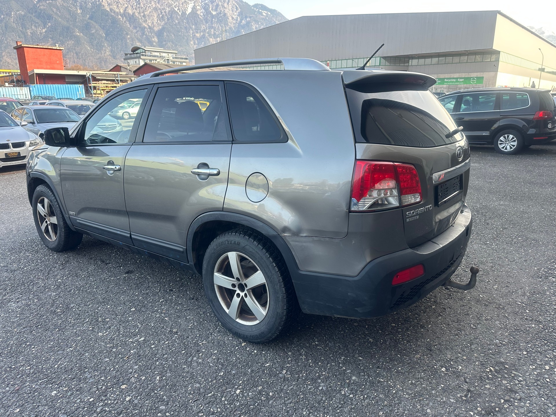 KIA Sorento 2.2 CRDI Trend-image-4