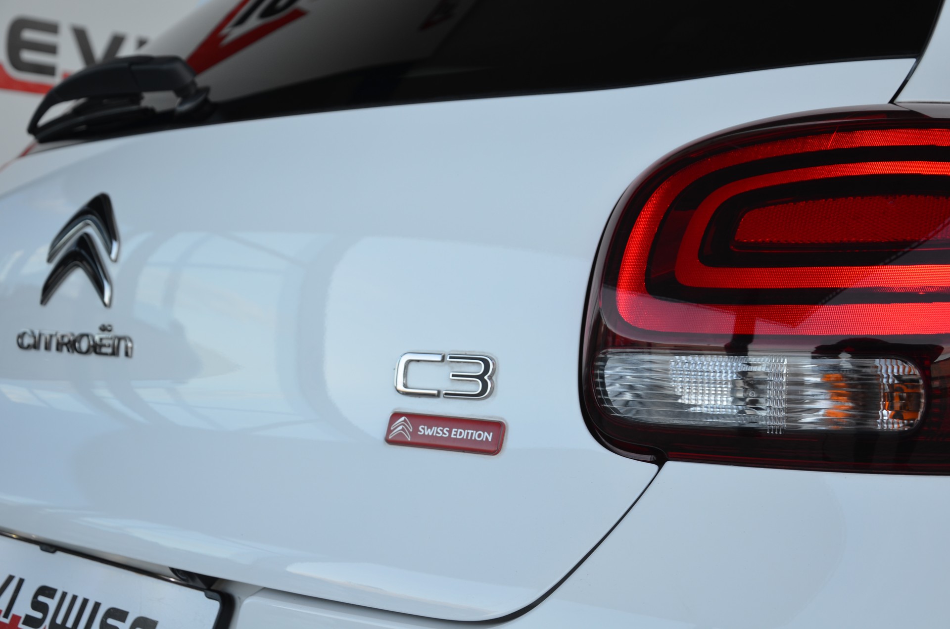 CITROEN C3 1.2i PureTech Swiss Edition EAT6*Frisch ab MFK,1 Jahr oder 20000km Garantie auf Motor und Getriebe*-image-16