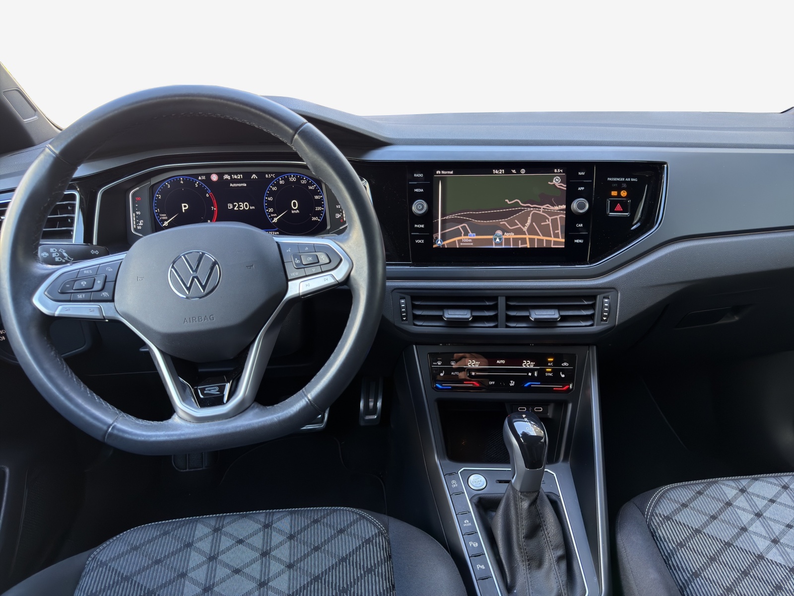 VW Polo 1.0 TSI R-Line DSG-image-8